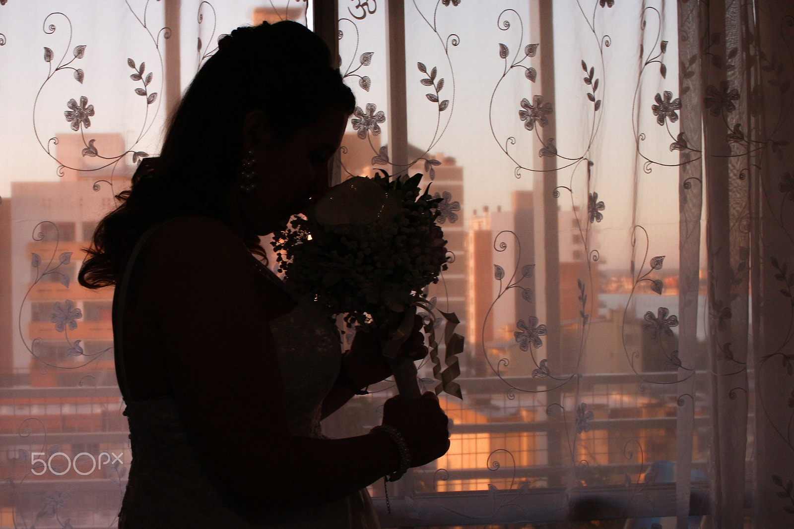 Canon EF-S 24mm F2.8 STM sample photo. El ramo photography
