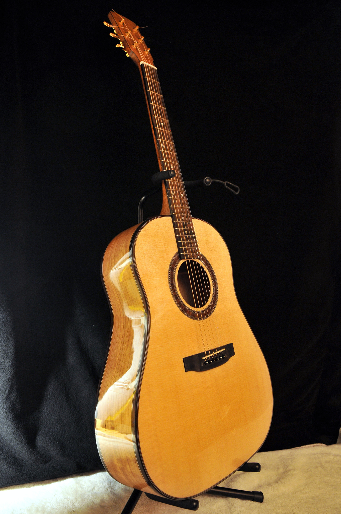 Nikon D300 sample photo. Hand-made acoustic guitar photography