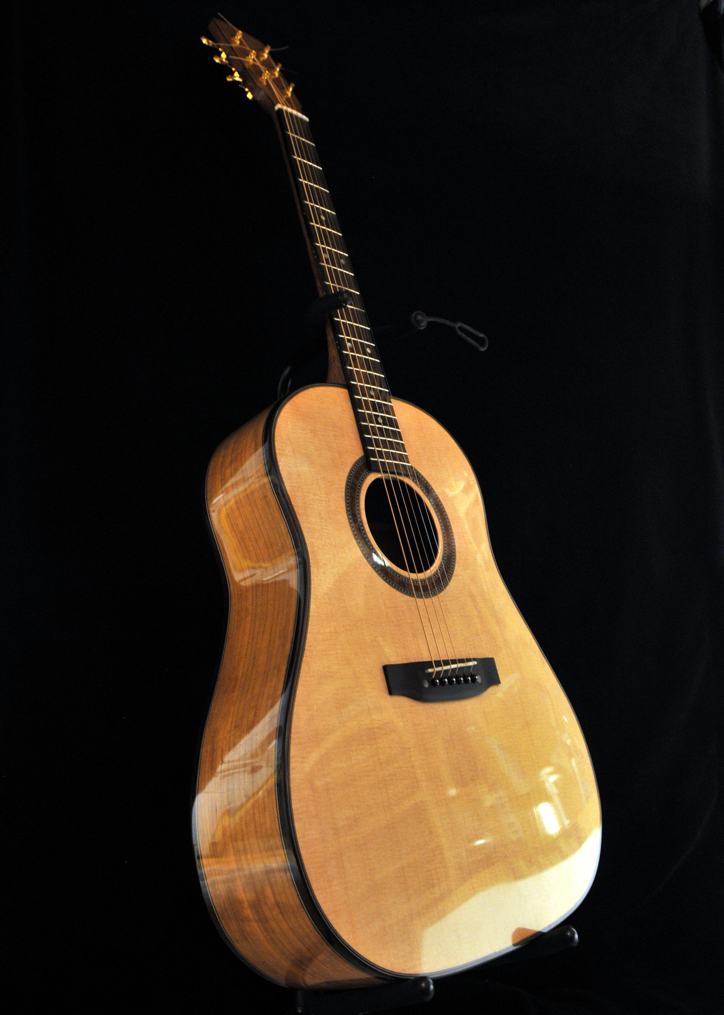 Nikon D300 sample photo. Hand-made acoustic guitar photography