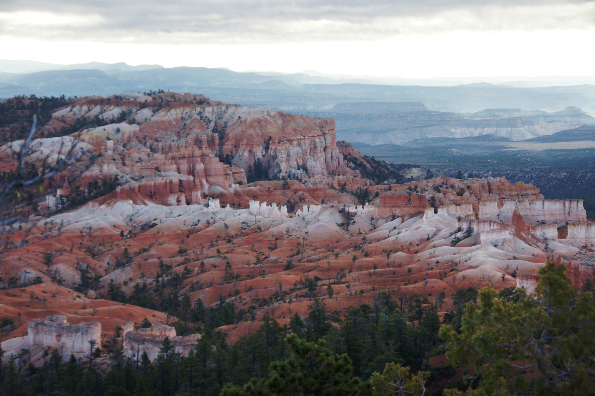 Sony Alpha DSLR-A700 sample photo. Bryce canyon photography