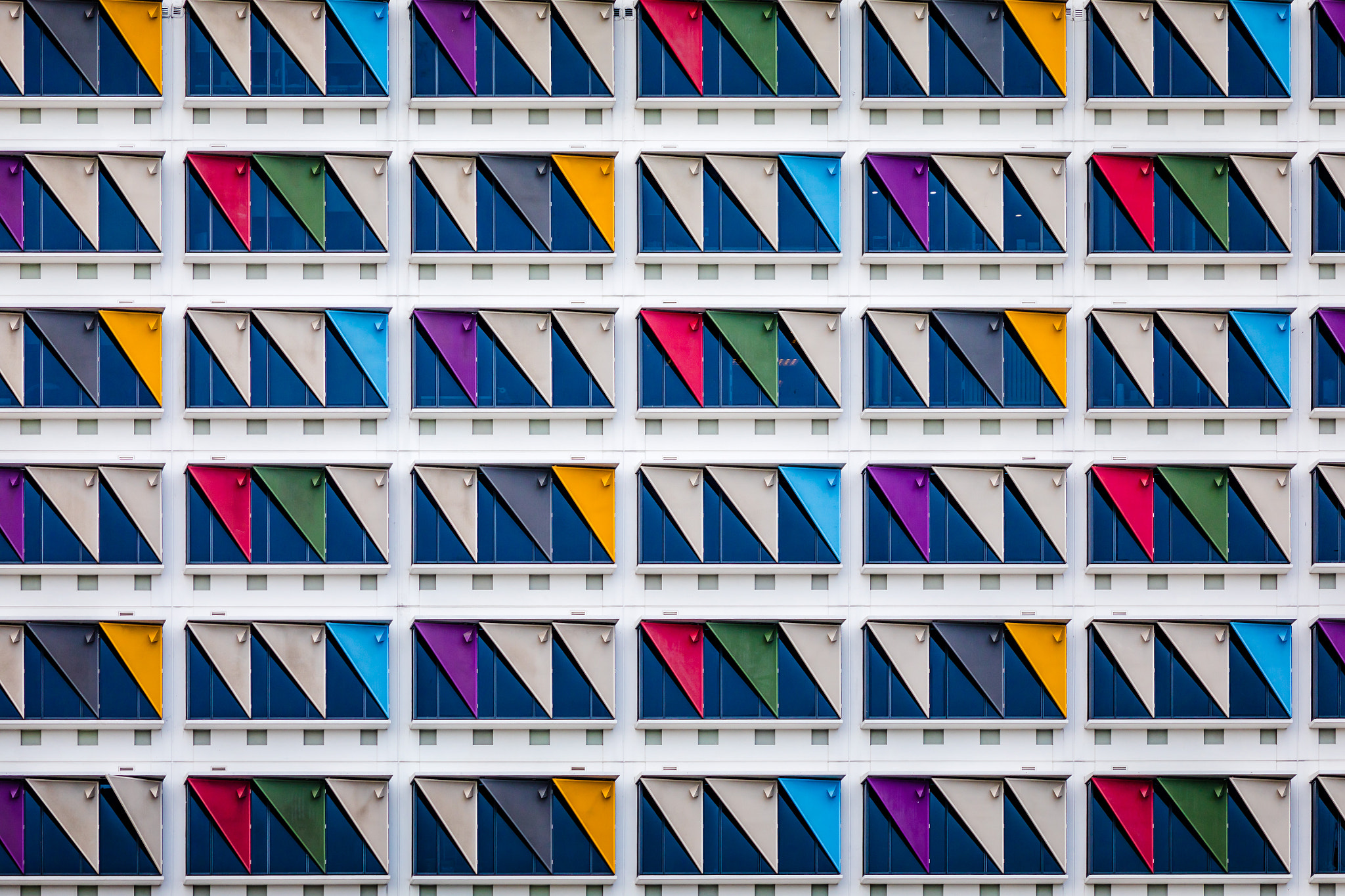 Canon EF 200mm F2.8L II USM sample photo. Triangular colored windows photography