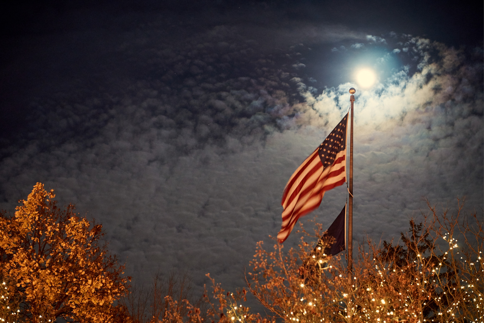 Sony Alpha a5000 (ILCE 5000) + E 50mm F1.8 OSS sample photo. Flag ii photography