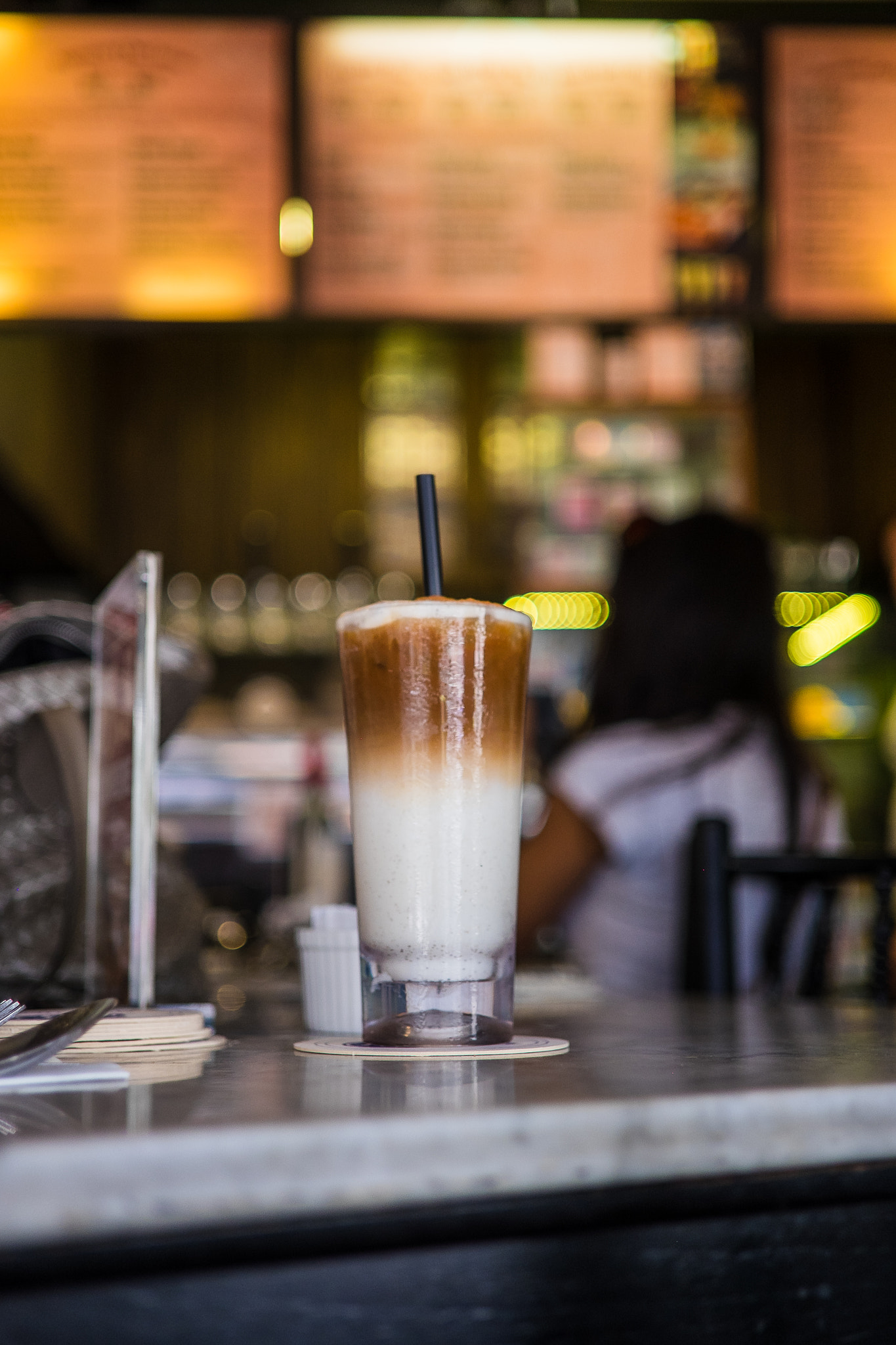ZEISS Touit 32mm F1.8 sample photo. Standing tall photography
