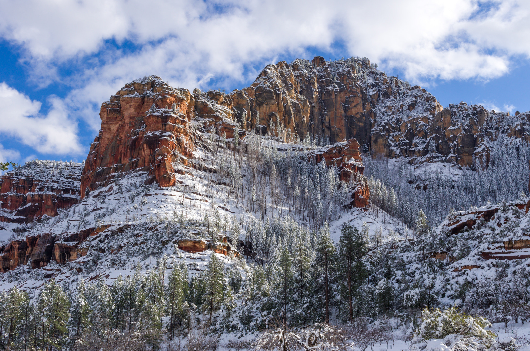 Pentax smc DA 18-55mm F3.5-5.6 ED AL II (IF) sample photo. Slide rock state park photography