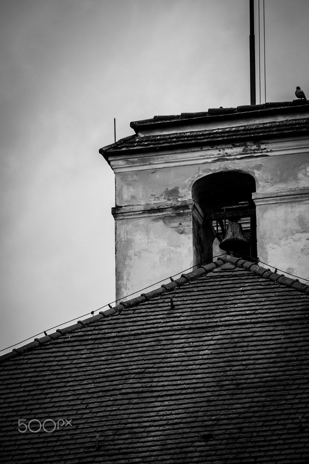 Canon EOS 750D (EOS Rebel T6i / EOS Kiss X8i) sample photo. Old building photography