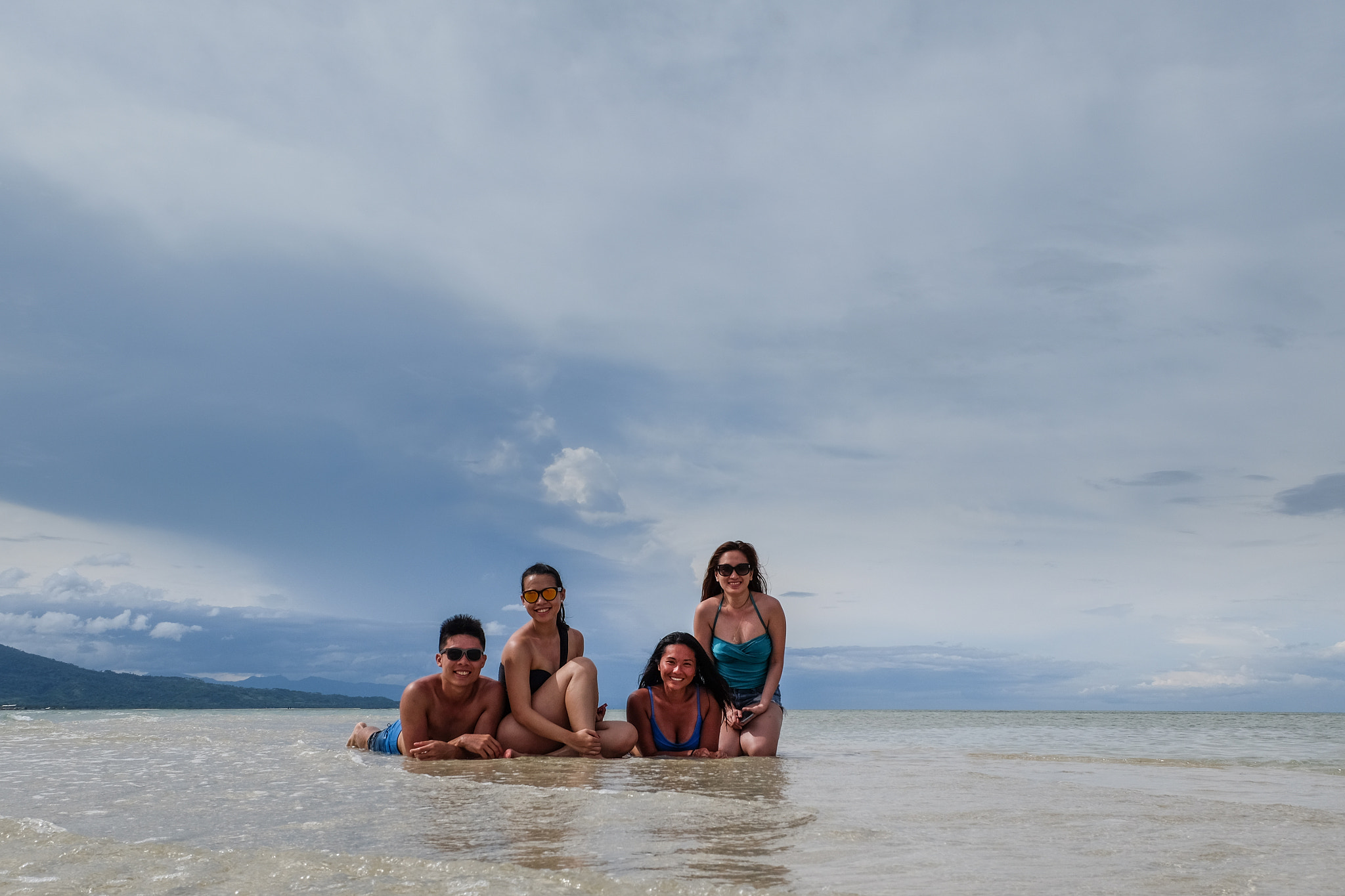 Fujifilm XC 16-50mm F3.5-5.6 OIS sample photo. Friends in manjuyod sand bar photography