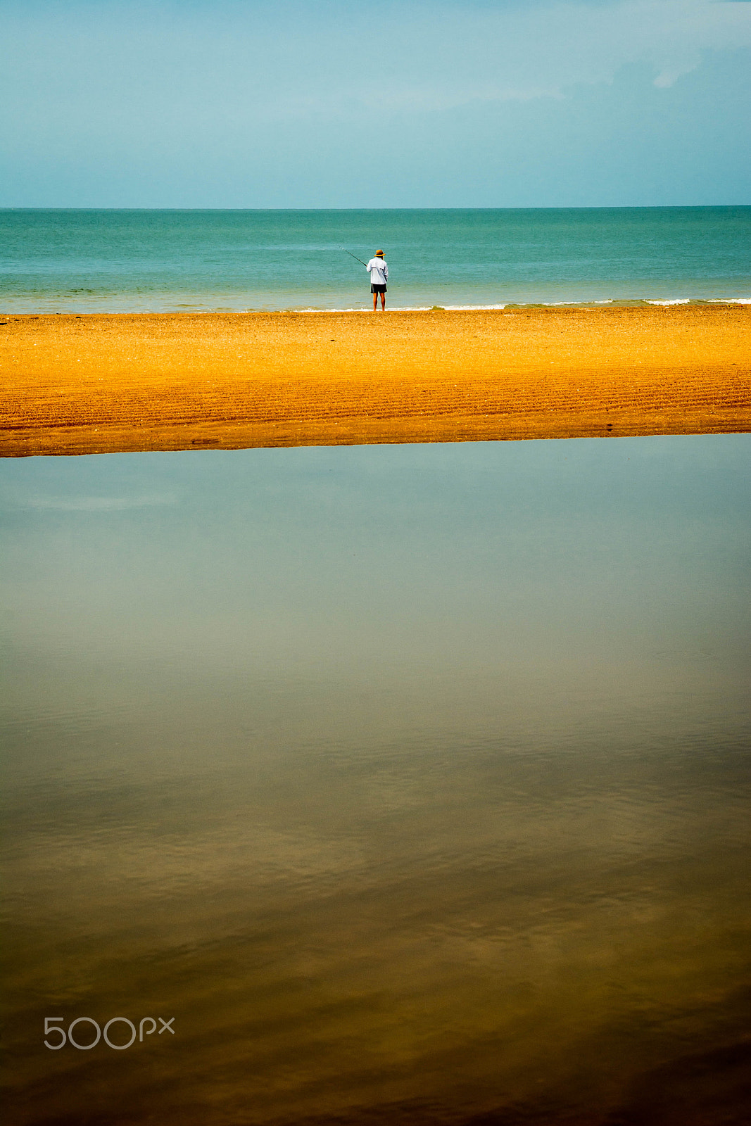 Nikon D7100 + Sigma 17-70mm F2.8-4 DC Macro OS HSM sample photo. Life is a beach photography