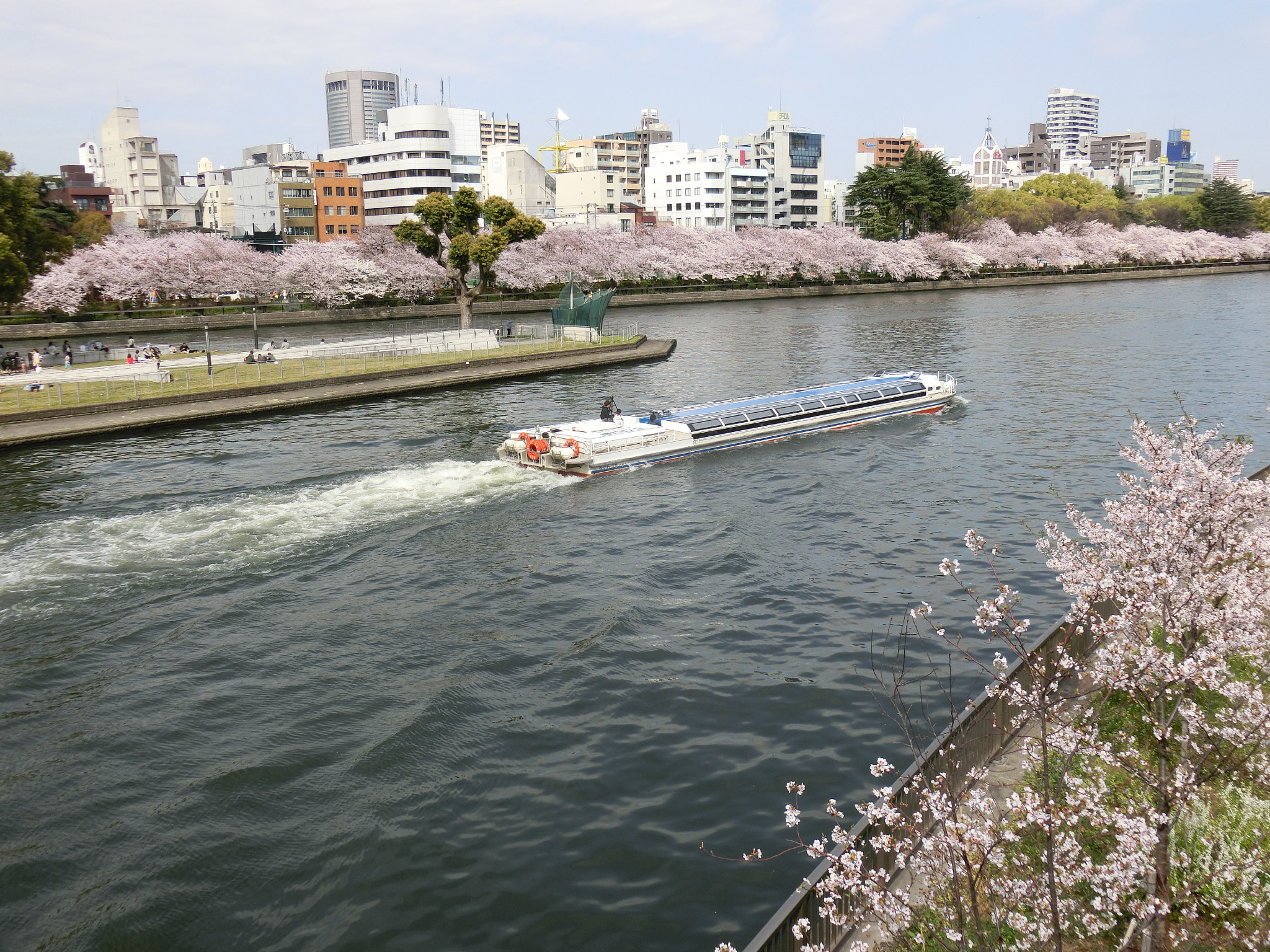 CASIO EX-ZR850 sample photo. Osaka photography