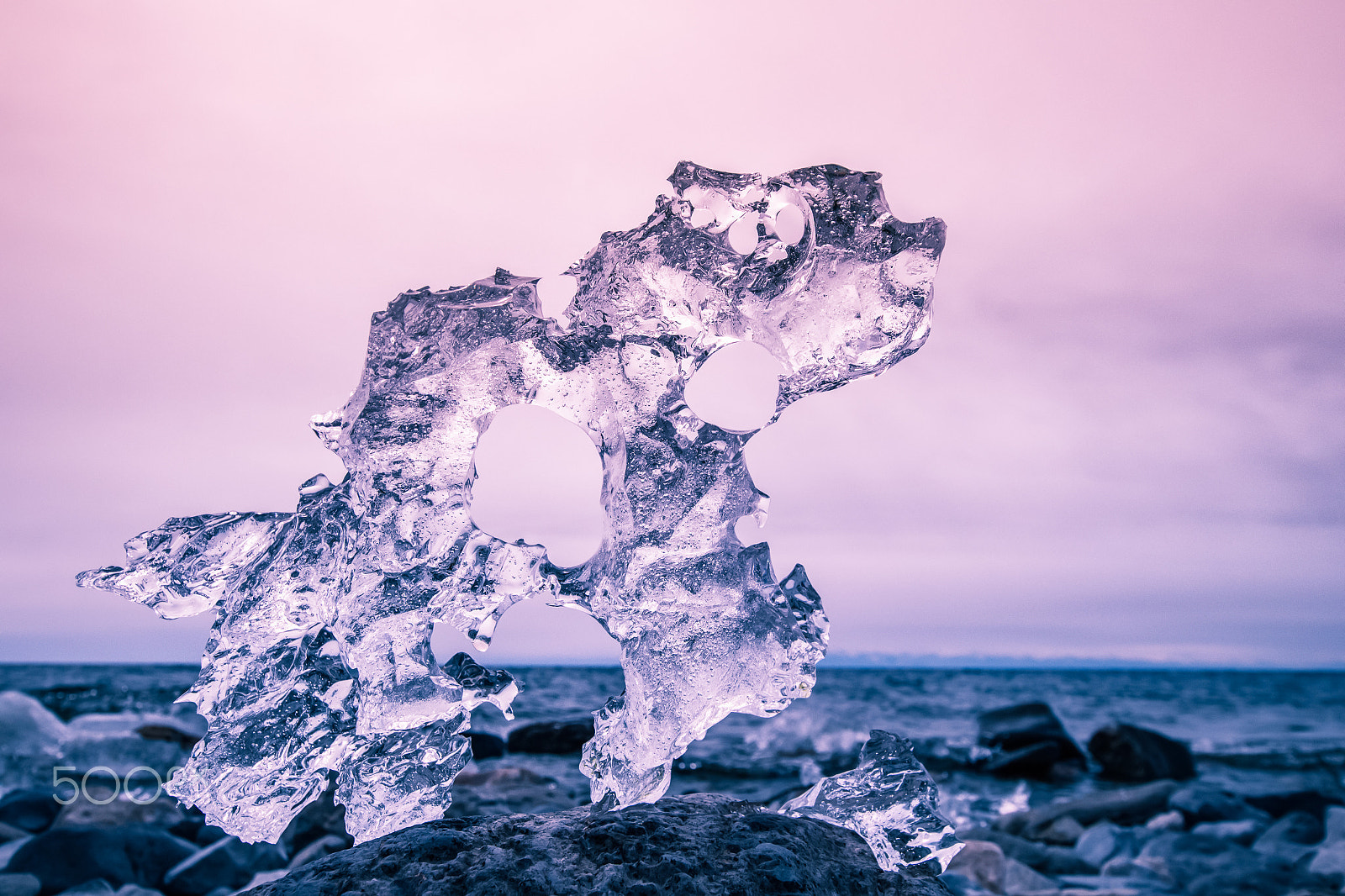 Sigma 10-20mm F3.5 EX DC HSM sample photo. Baikal icicle photography