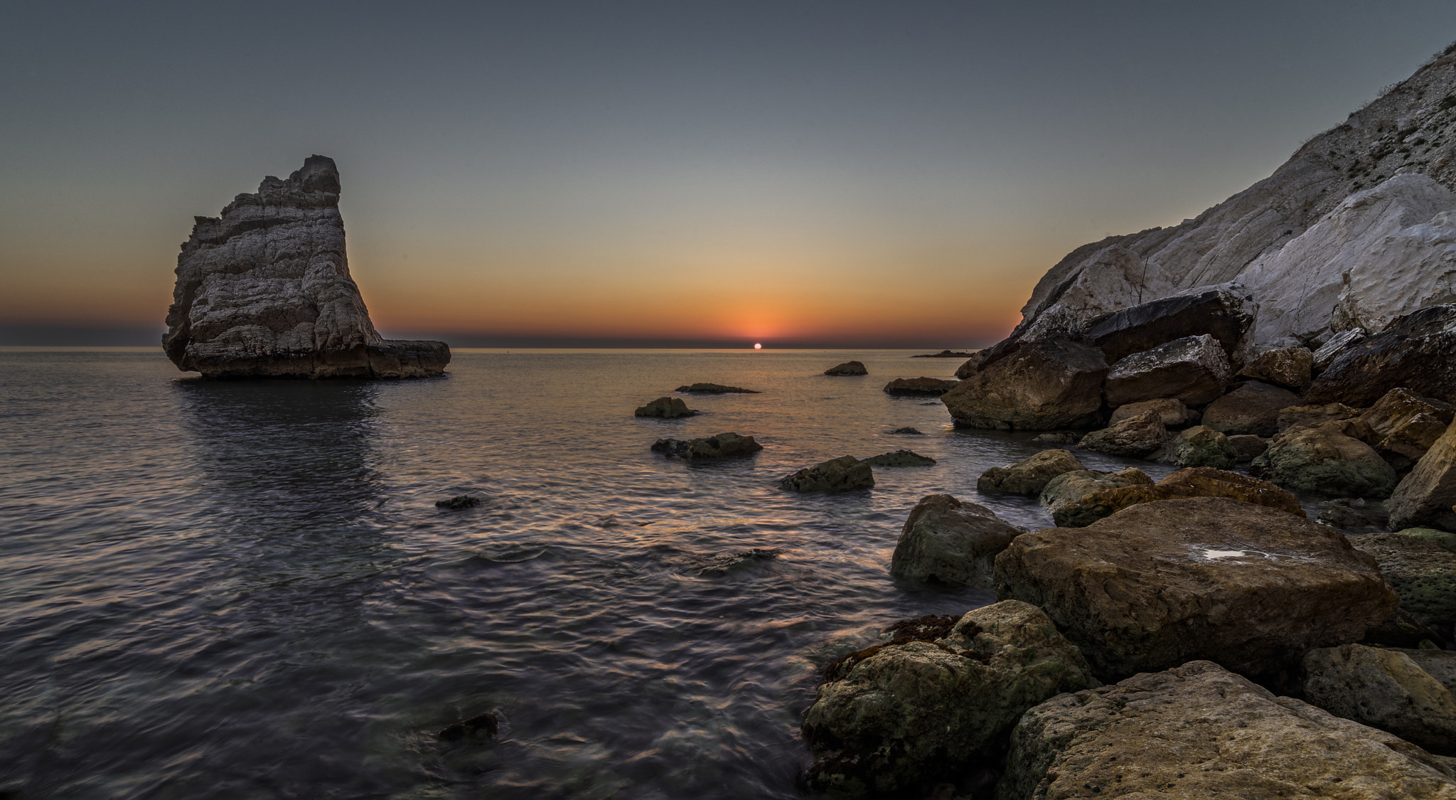 Tokina AT-X 16-28mm F2.8 Pro FX sample photo. La vela photography