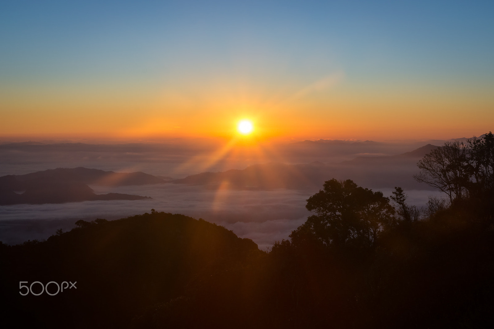 Nikon D5200 sample photo. Mountain mist in sunrise. photography