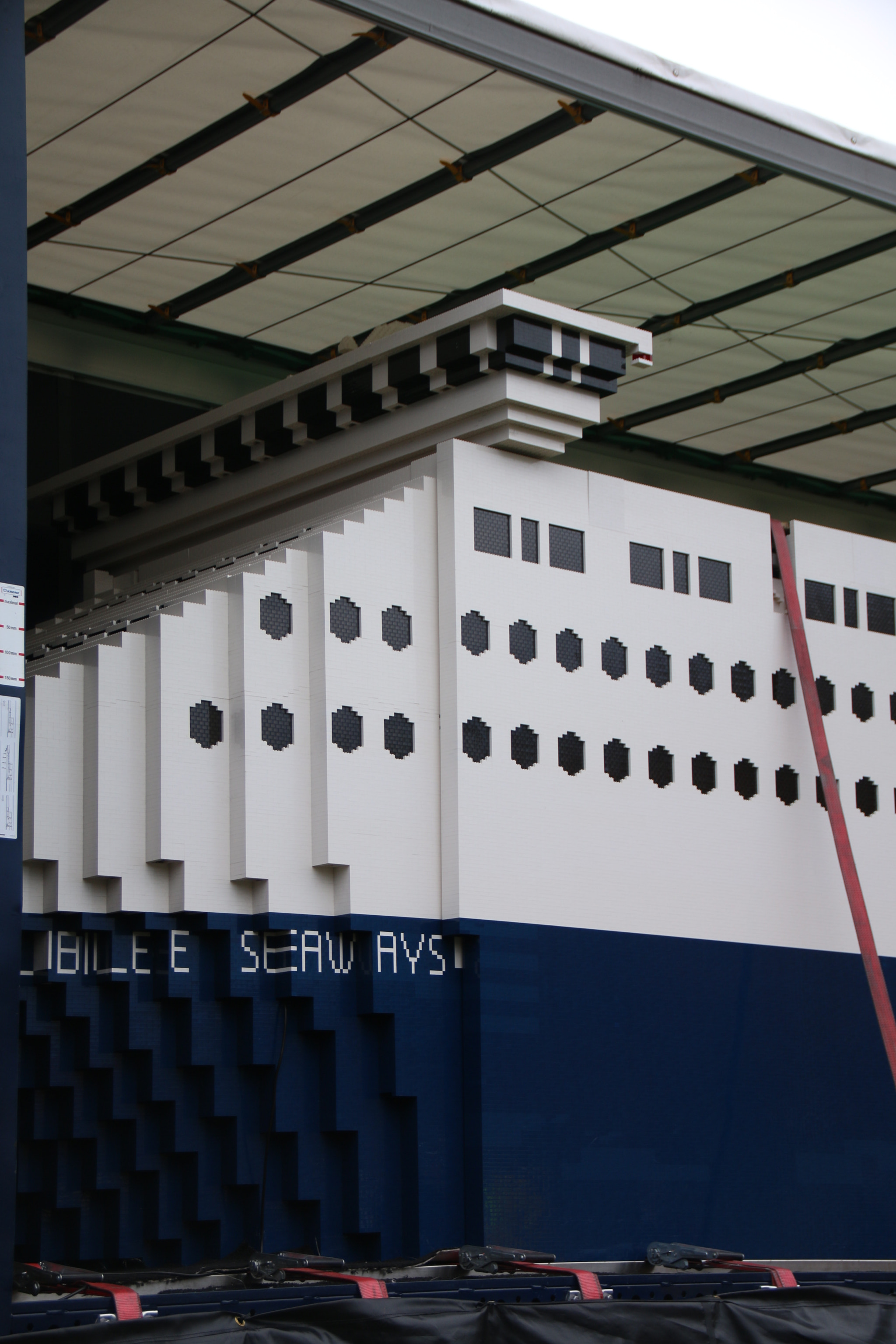 Canon EOS 70D + Sigma 18-125mm F3.8-5.6 DC OS HSM sample photo. Worlds largest lego ship photography
