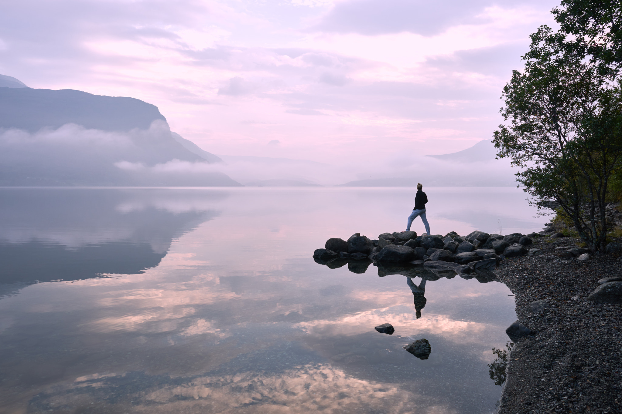 Sony a7 sample photo. Purple sky and reflection photography