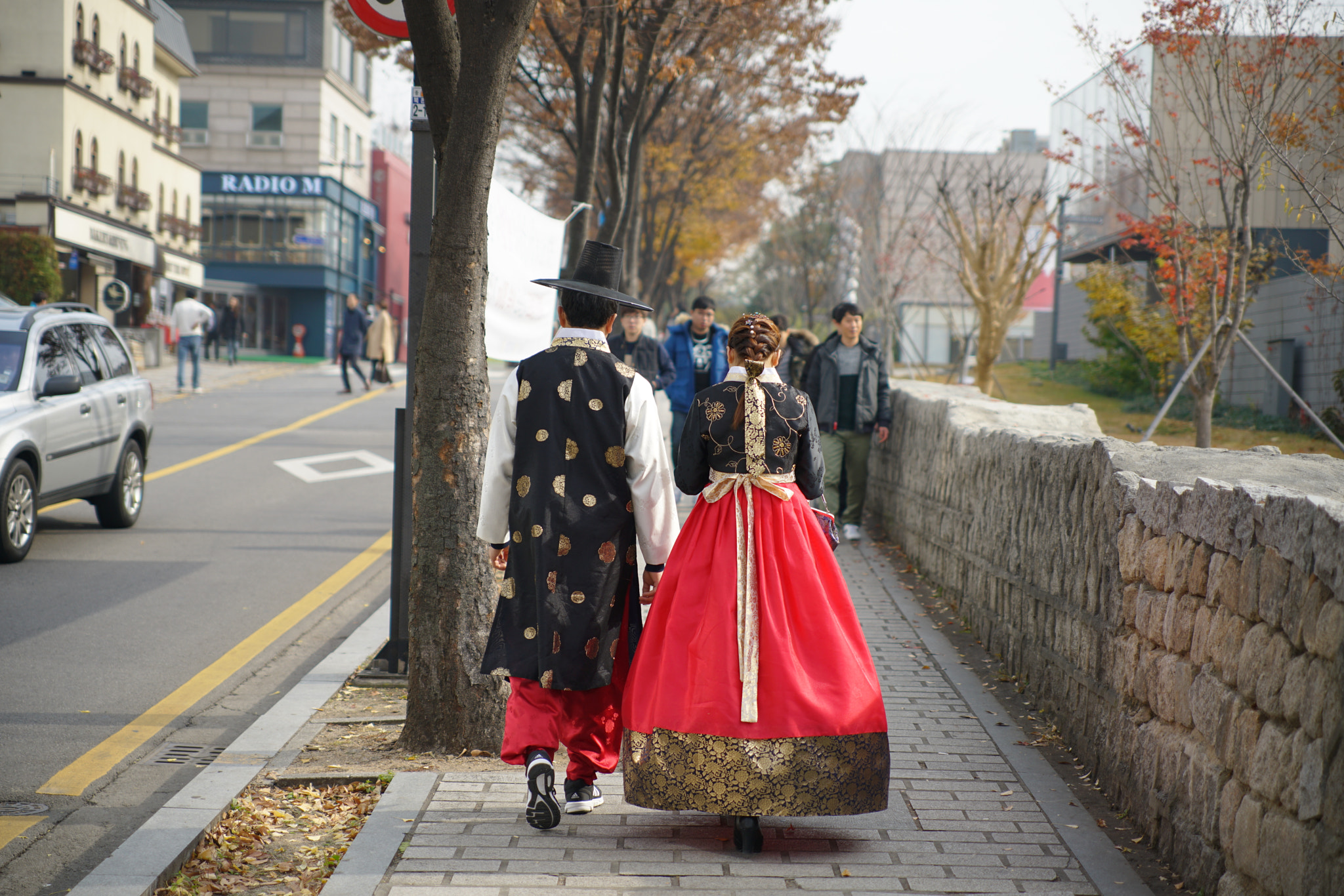 Sony a7R II + Sigma 28-70mm F2.8 EX DG sample photo. Dating photography