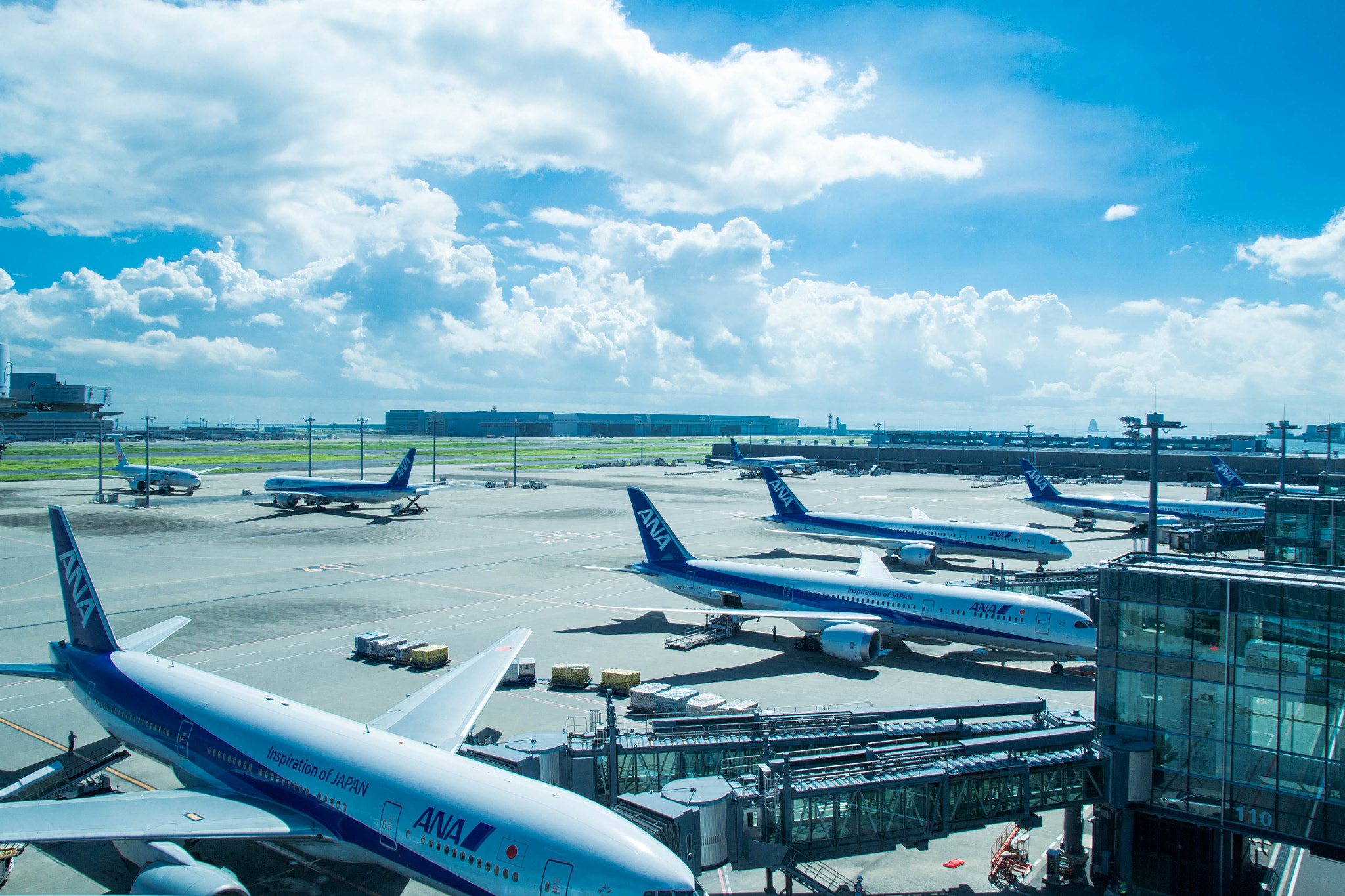 Sigma 17-50mm F2.8 EX DC OS HSM sample photo. Airport  photography