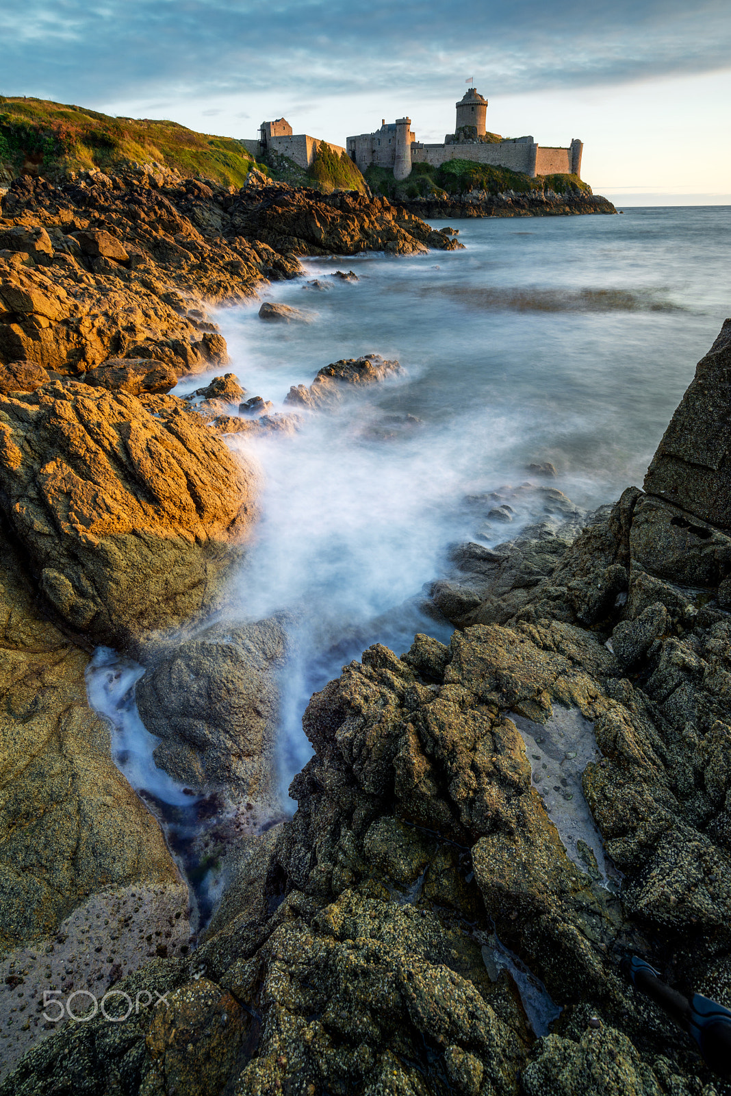 Nikon AF-S Nikkor 18-35mm F3.5-4.5G ED sample photo. Fort la latte photography