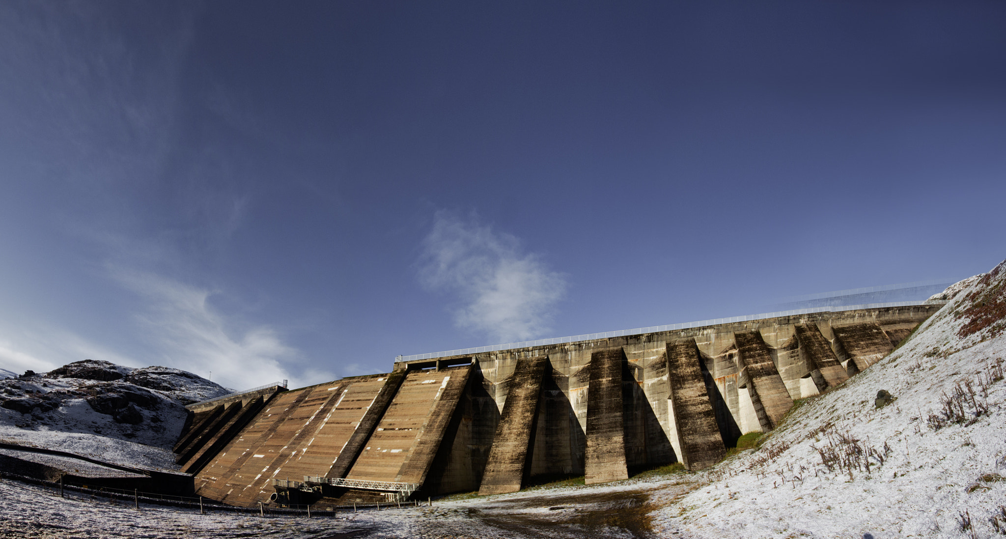 Sigma 10-20mm F4-5.6 EX DC HSM sample photo. Engineering + scale = awe inspiring photography
