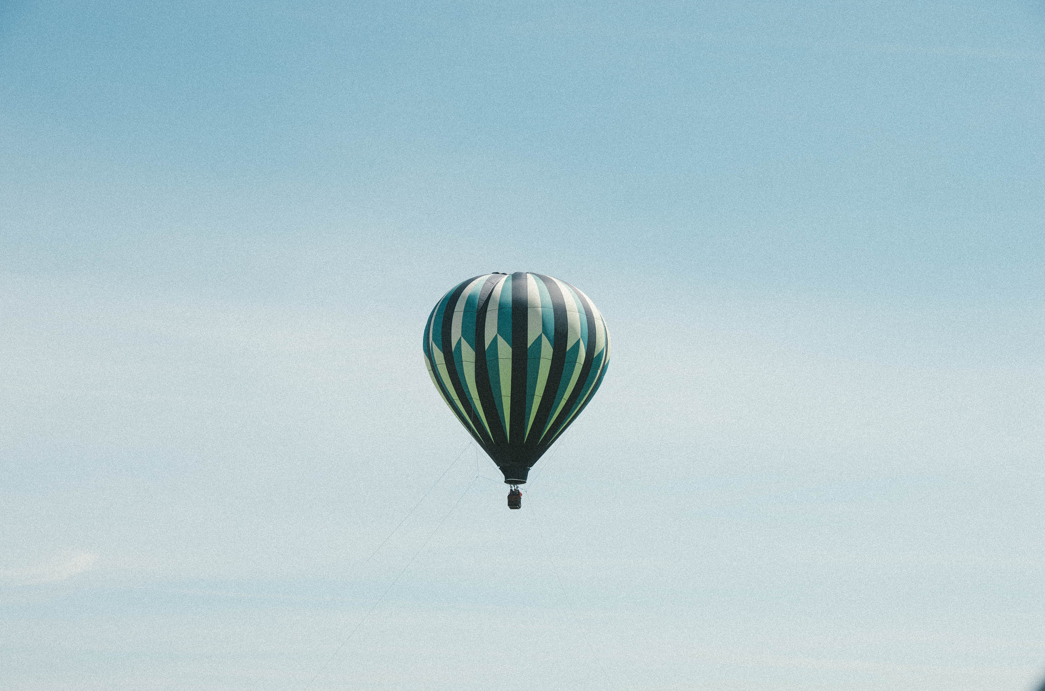 Pentax K-5 sample photo. Air balloon photography