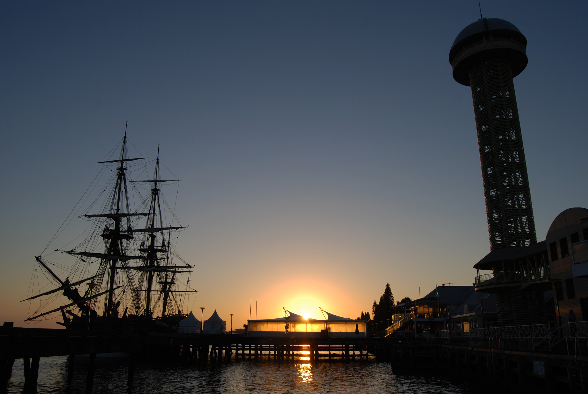 Nikon D80 sample photo. Harbour sunrise photography