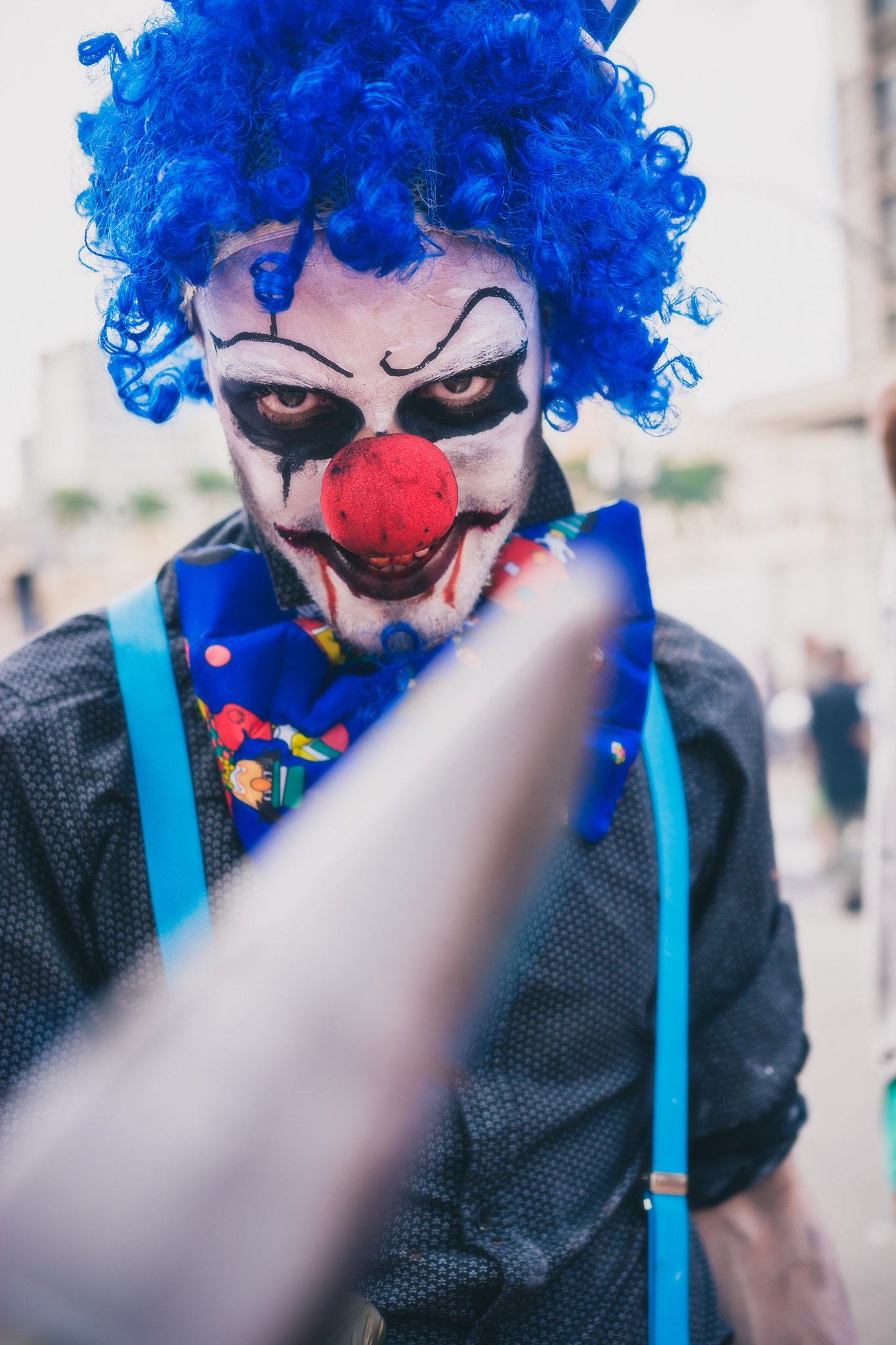 Nikon D5200 + Sigma 18-35mm F1.8 DC HSM Art sample photo. Zombie walk 2016 - blue hair clown photography