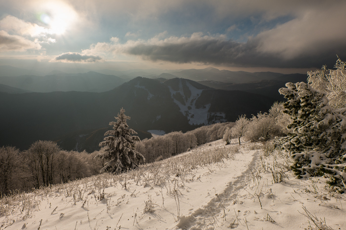 Fujifilm X-A1 sample photo. Winter is coming photography