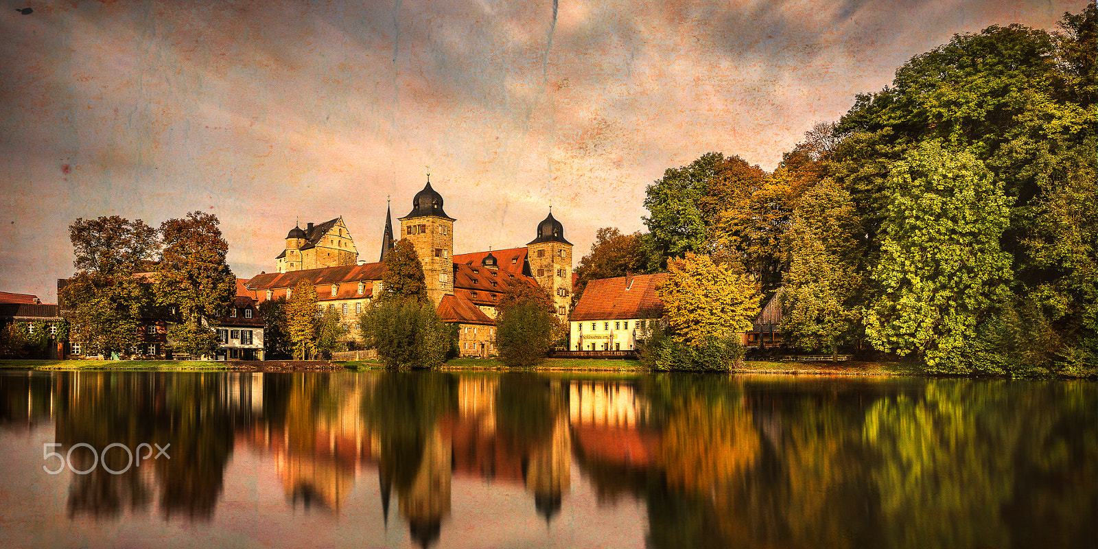 Nikon AF-S Nikkor 24mm F1.4G ED sample photo. Thurnau lake and castle photography