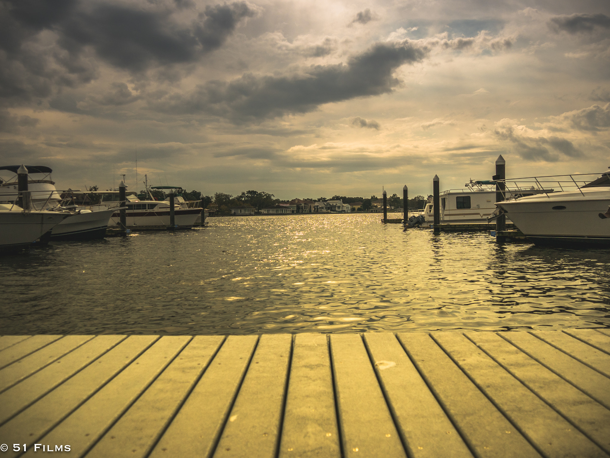 Panasonic Lumix DMC-GX85 (Lumix DMC-GX80 / Lumix DMC-GX7 Mark II) sample photo. Beautiful boats photography