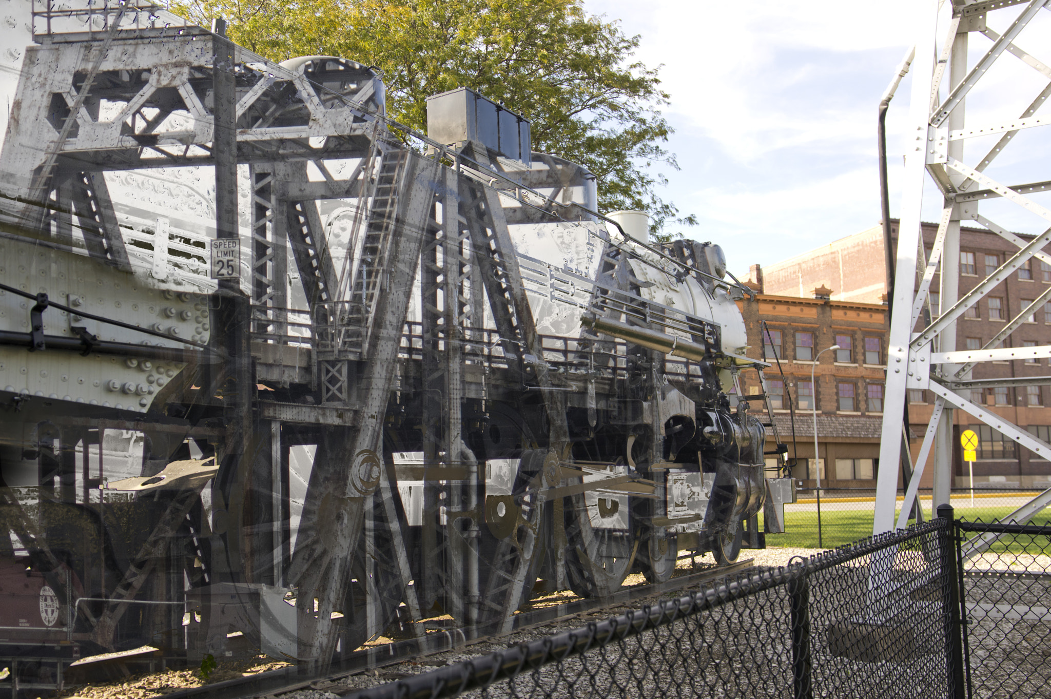 Pentax K-3 sample photo. The train bridge photography