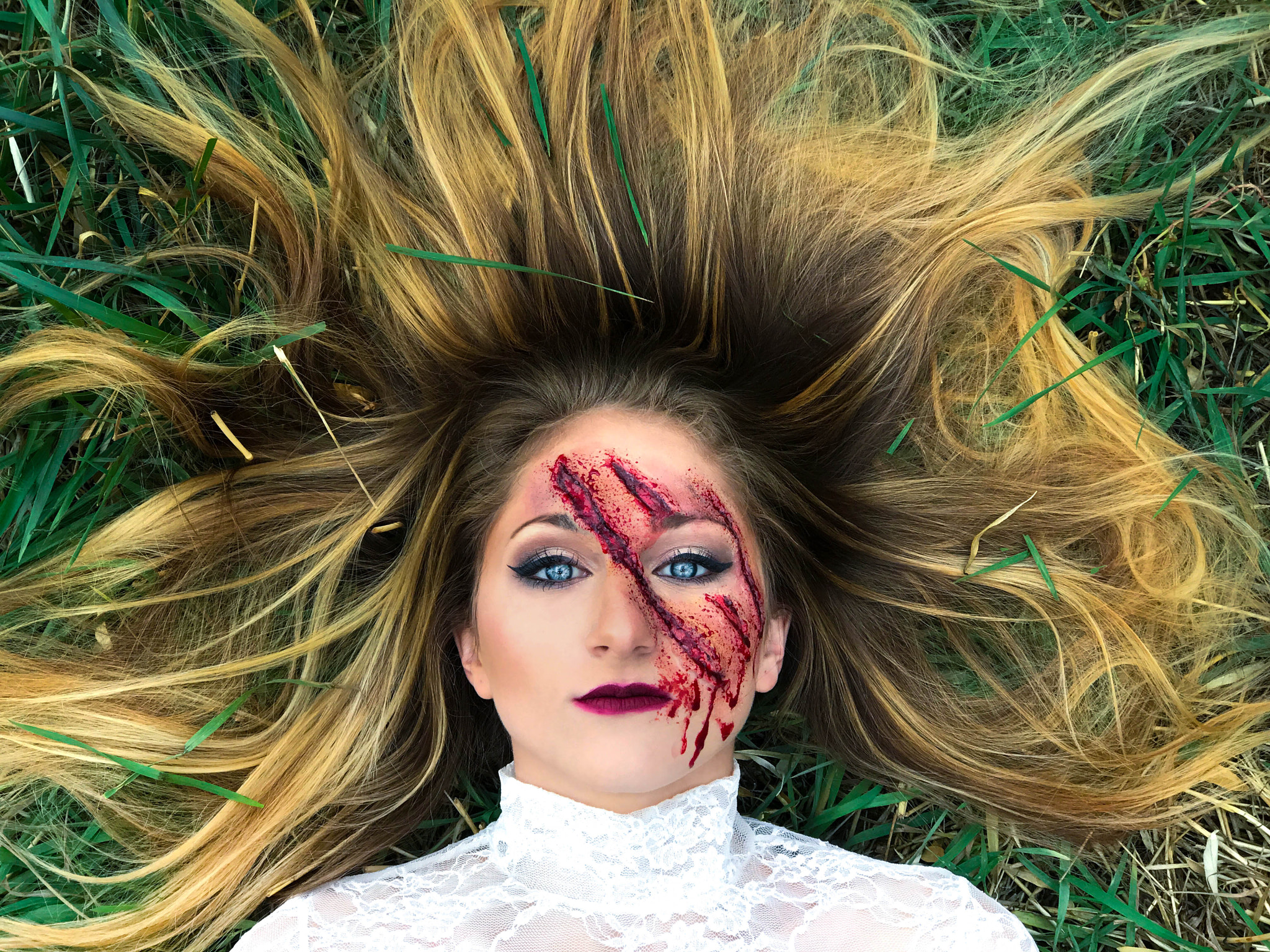 Apple iPhone 7 Plus sample photo. Skin walker, blossom, clown photography