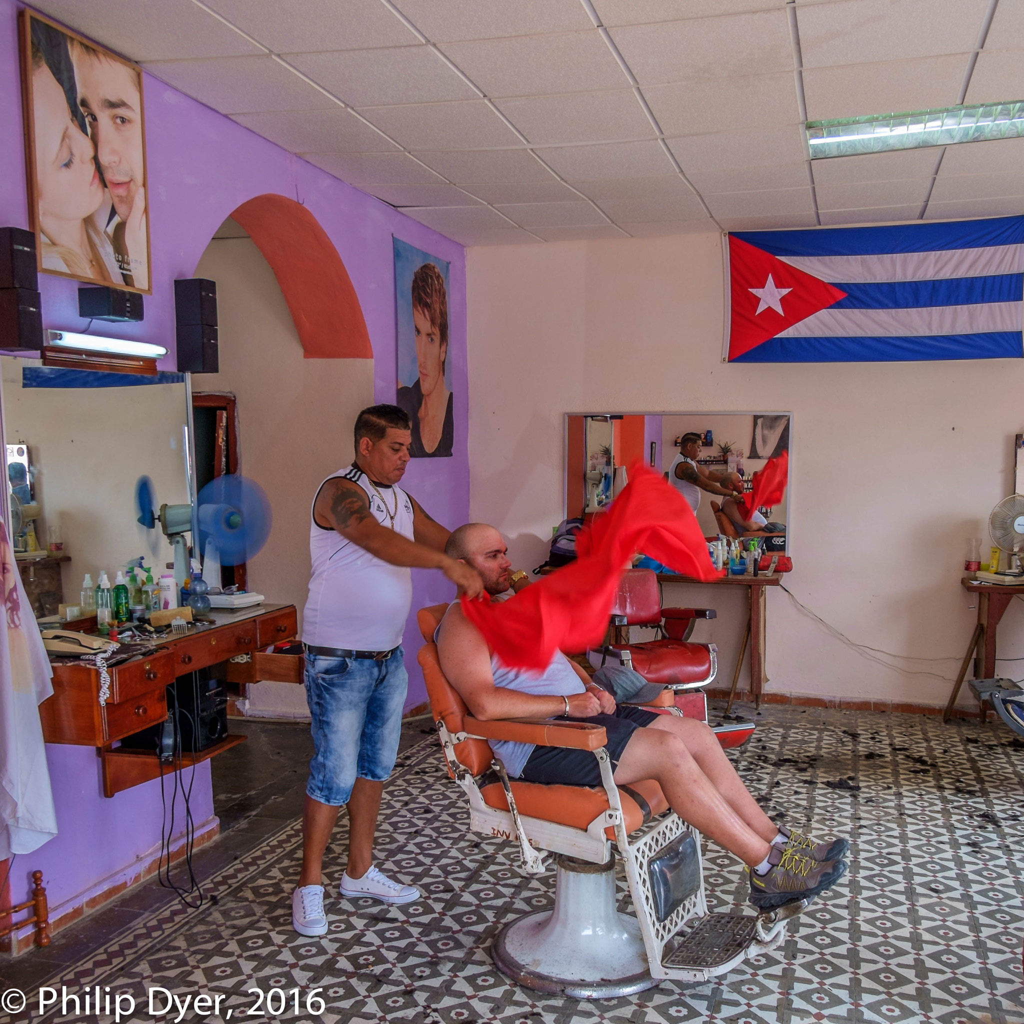 Fujifilm XC 16-50mm F3.5-5.6 OIS sample photo. Barber shop, trinidad.jpg photography