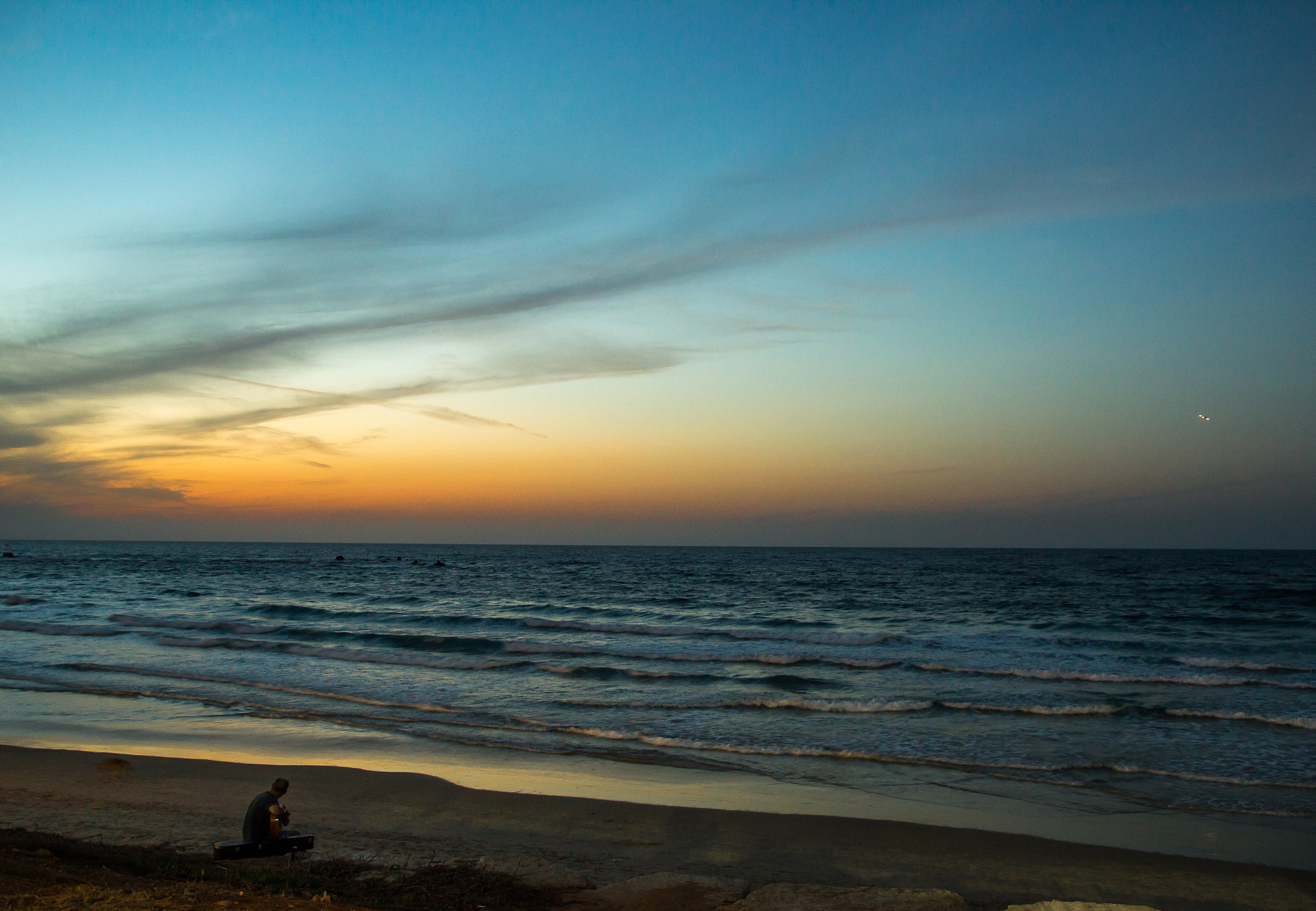 Canon EF-S 17-55mm F2.8 IS USM sample photo. Guitar sunset photography