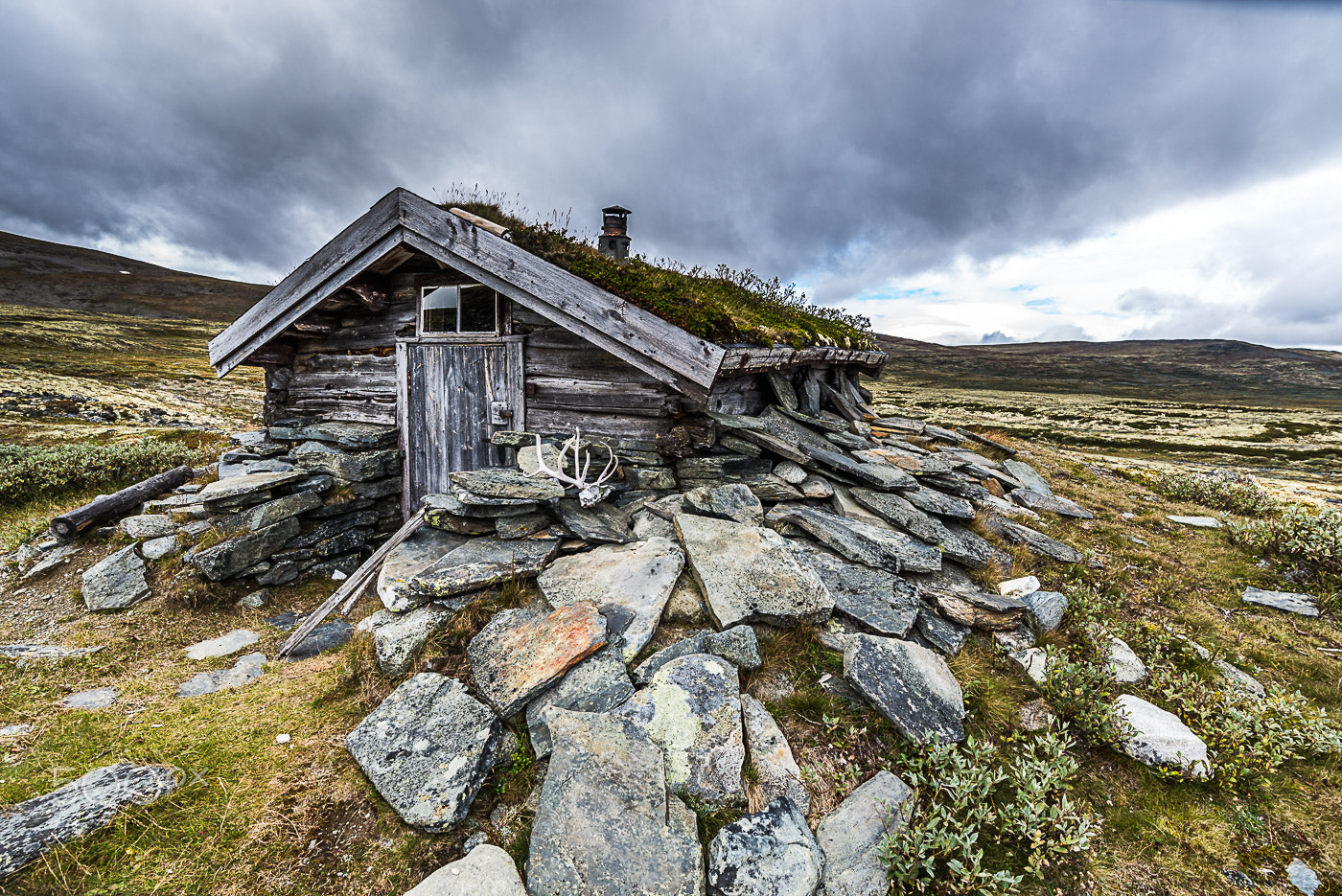 Nikon AF-S Nikkor 18-35mm F3.5-4.5G ED sample photo. Sustainable building photography