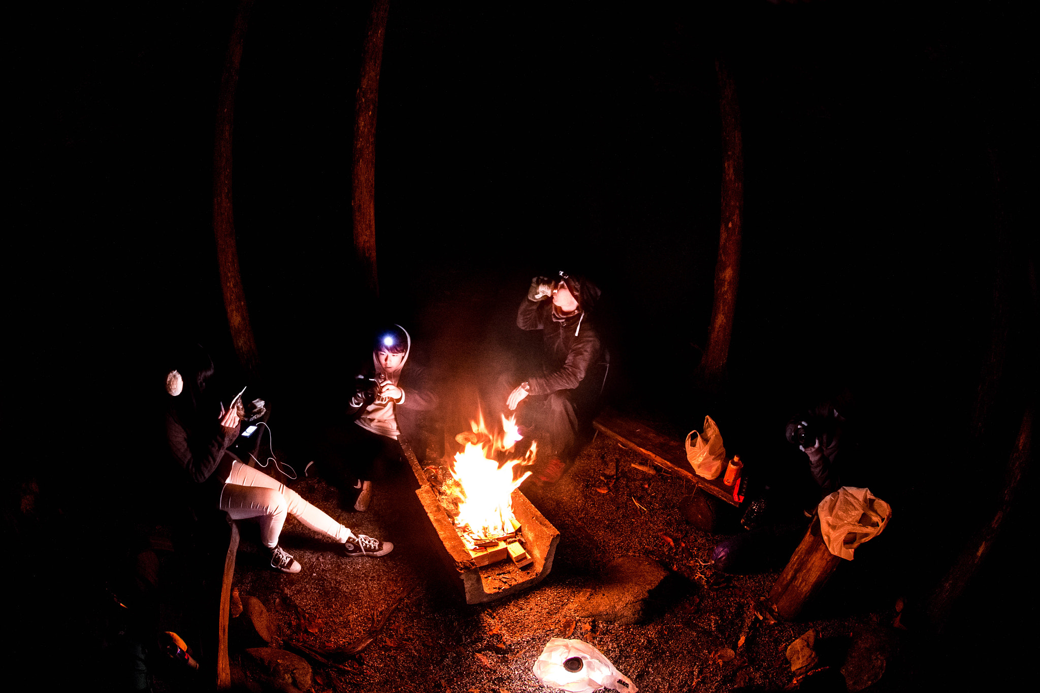 Canon EOS 70D + Canon EF 8-15mm F4L Fisheye USM sample photo. Camping whit my frends photography