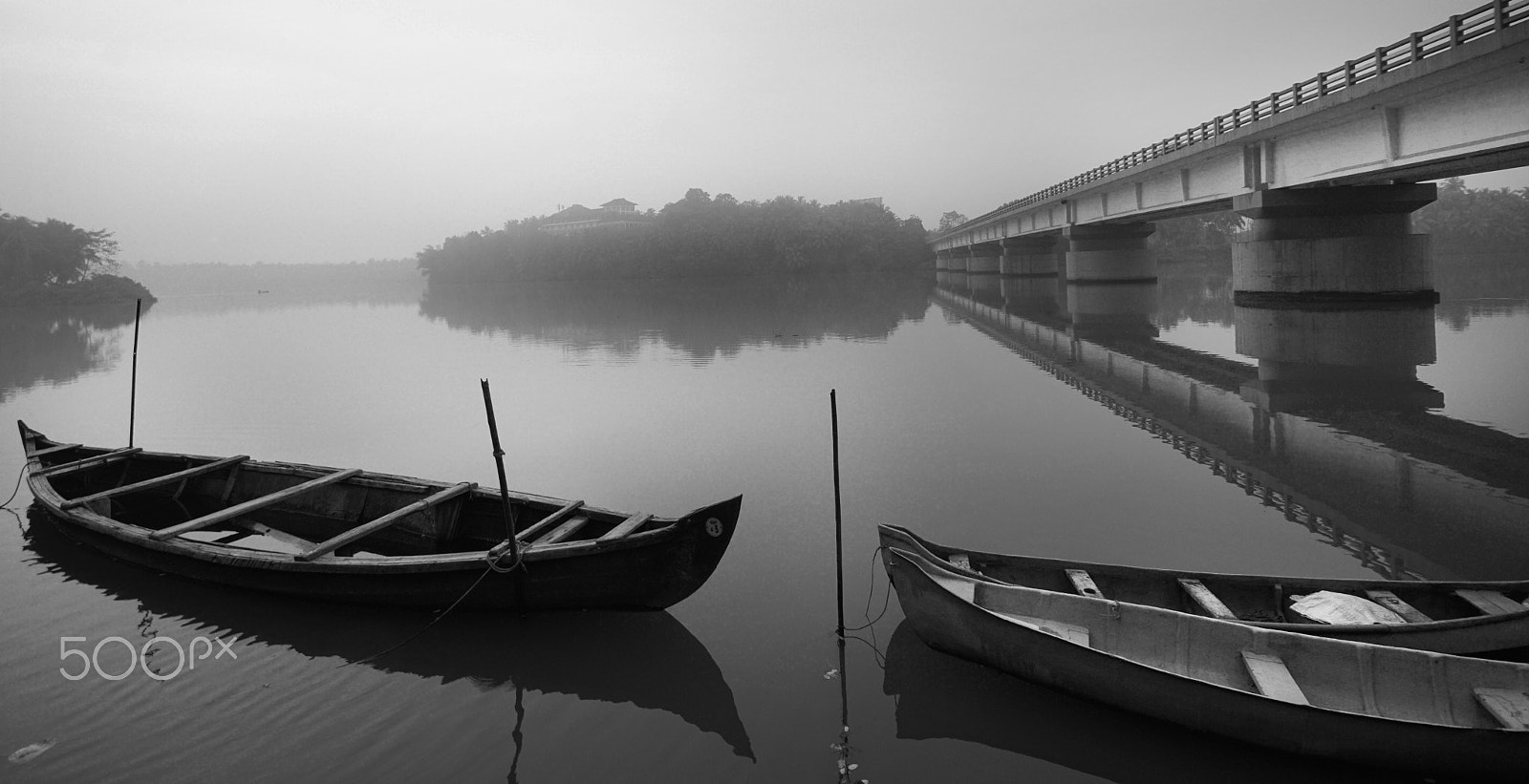 Sigma AF 10-20mm F4-5.6 EX DC sample photo. Morning stillness photography