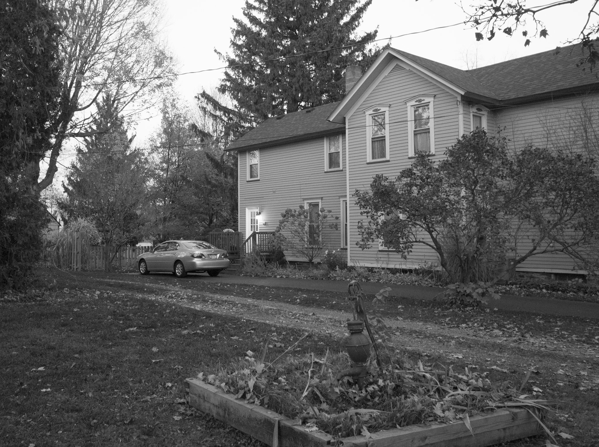 Canon EOS 700D (EOS Rebel T5i / EOS Kiss X7i) sample photo. Stranger brockport photography