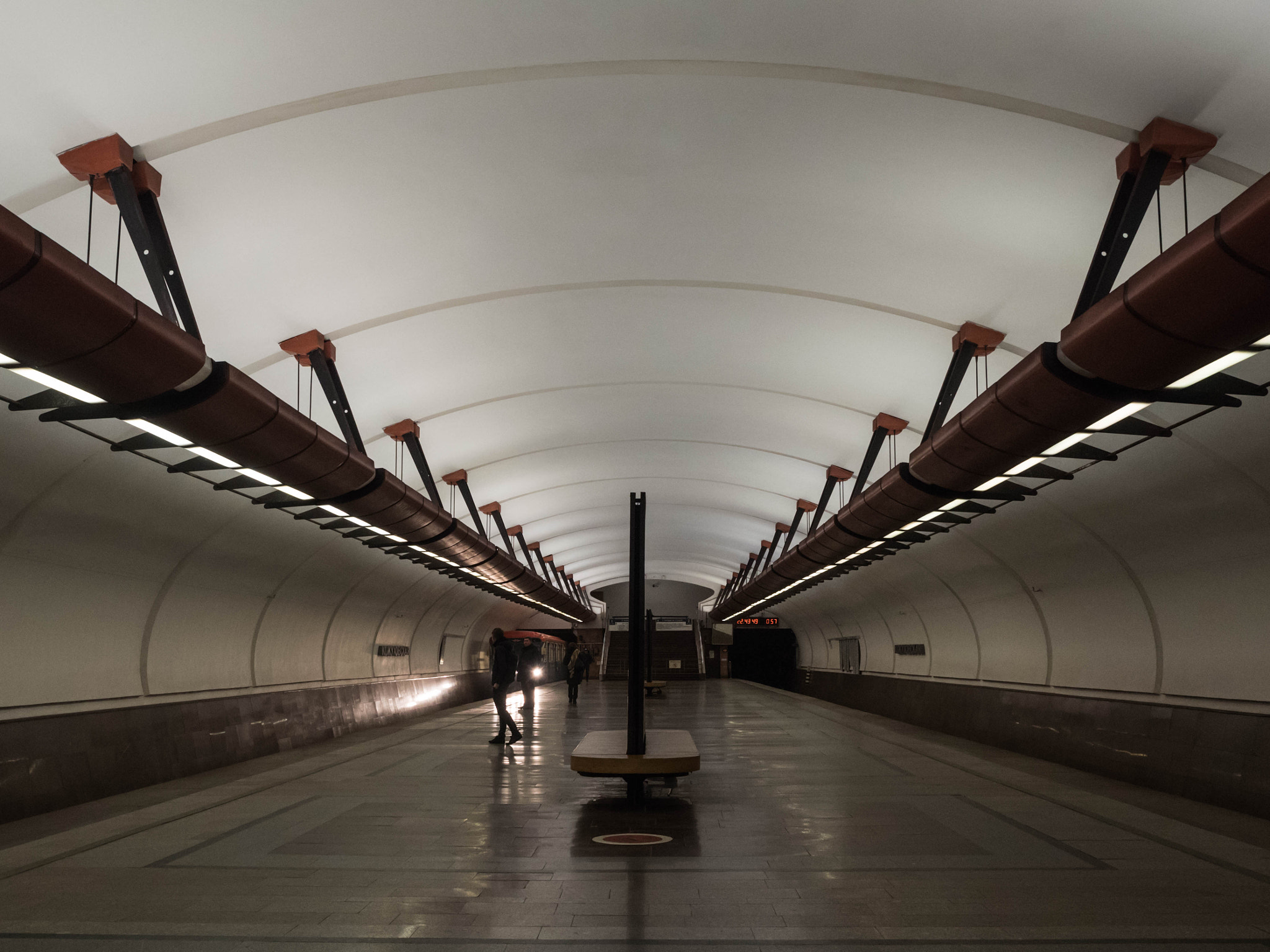 Panasonic Lumix DMC-GH4 + Olympus M.Zuiko Digital ED 12-40mm F2.8 Pro sample photo. Kozhukhovskaya (moscow metro) photography