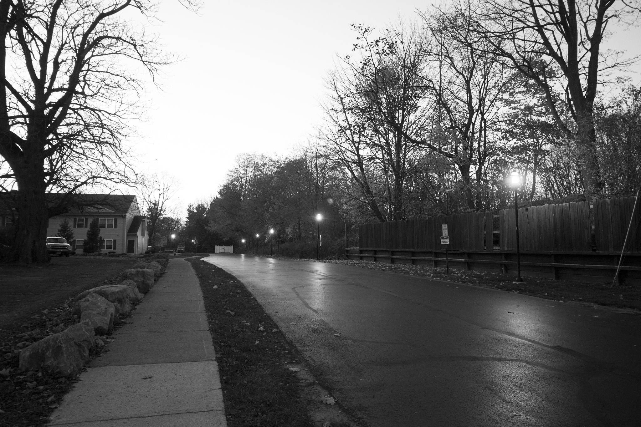 Canon EOS 700D (EOS Rebel T5i / EOS Kiss X7i) sample photo. Stranger brockport photography