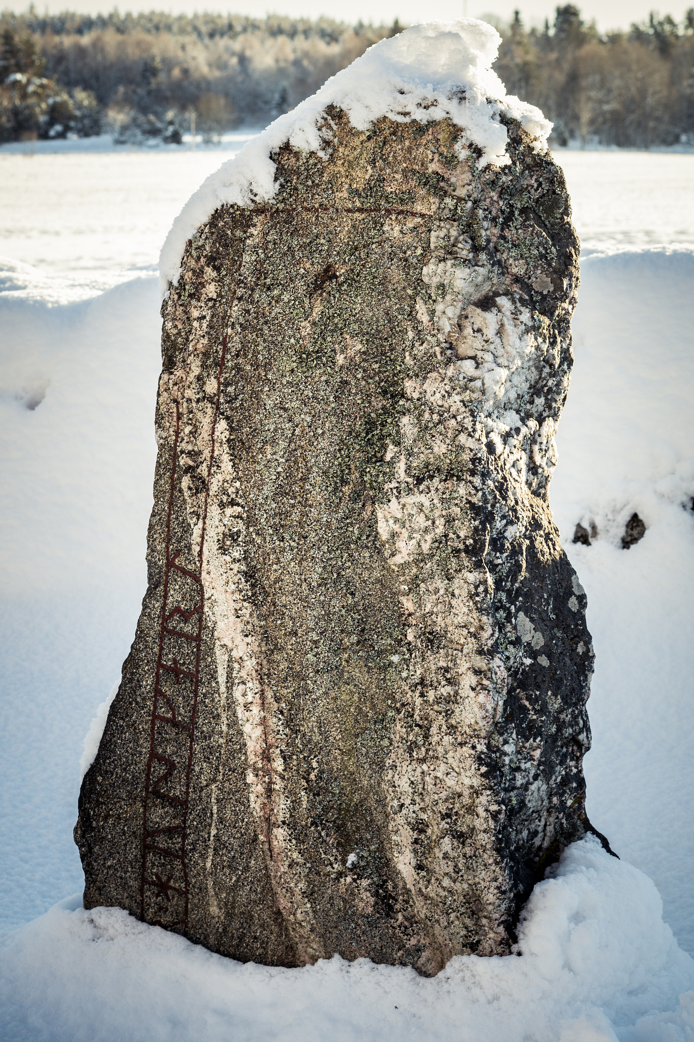 Pentax smc DA 50mm F1.8 sample photo. The runestone of Össeby photography
