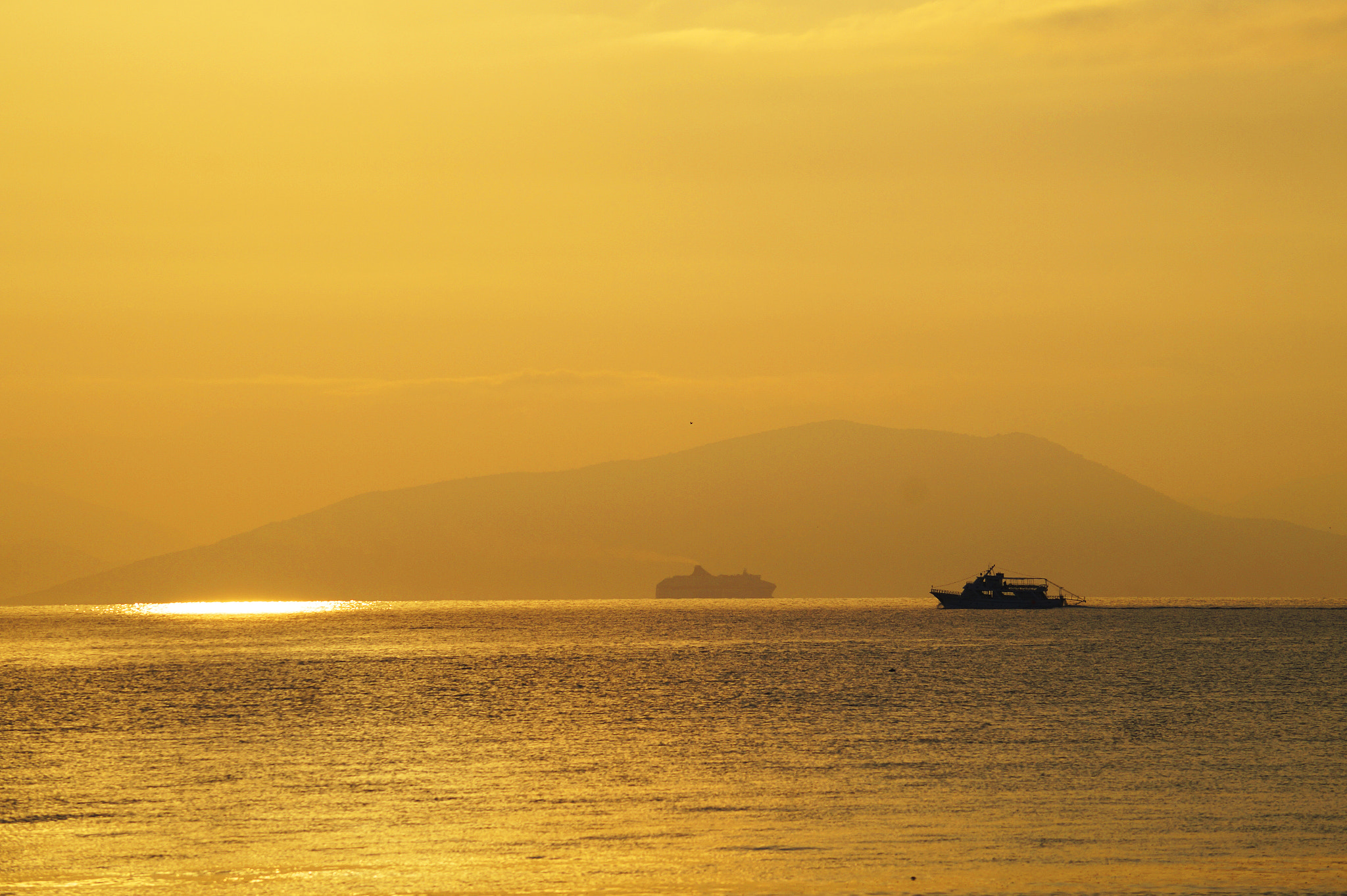Sony SLT-A58 + Sony DT 55-200mm F4-5.6 SAM sample photo. Sunrise corfu greece photography