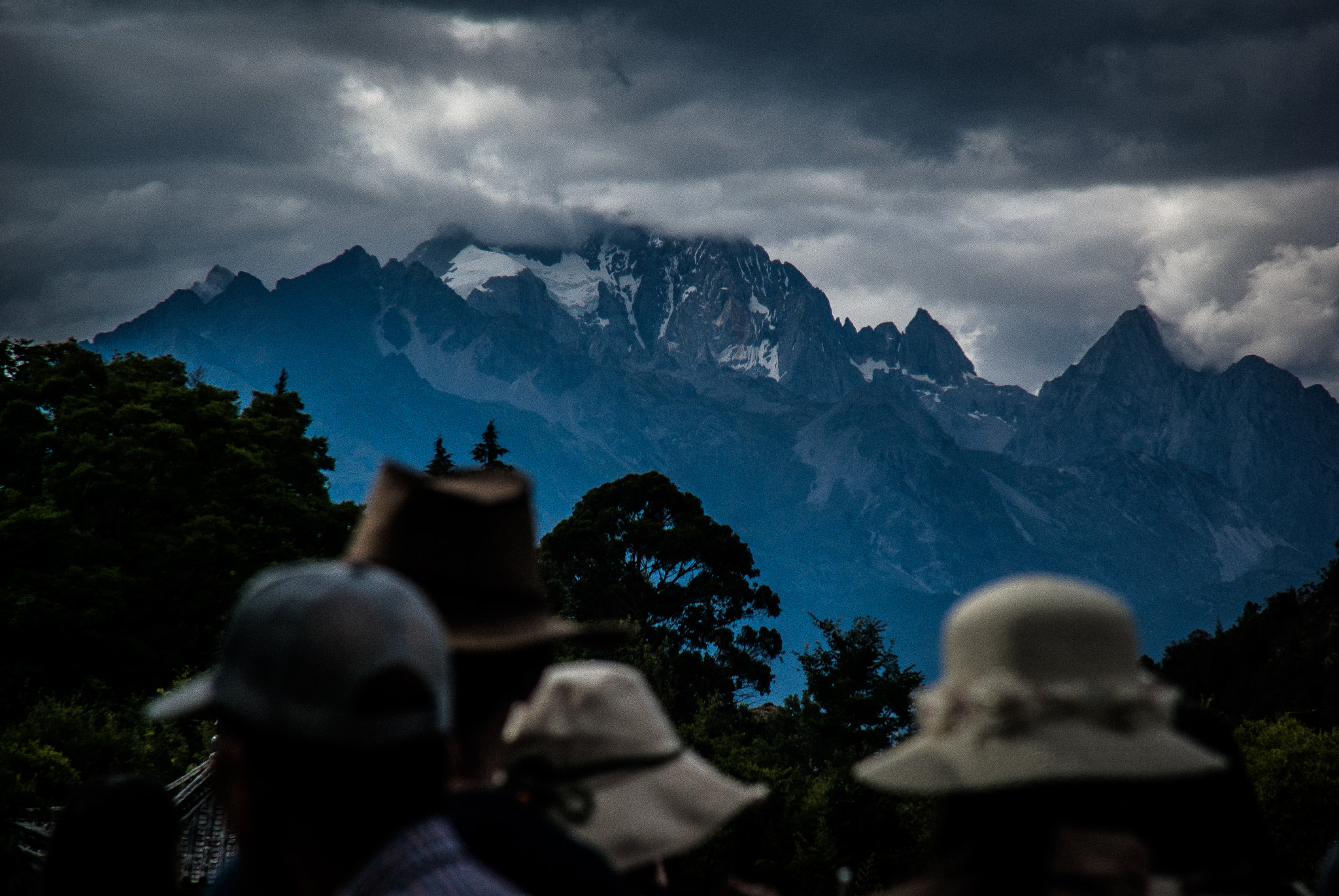 Sony Alpha DSLR-A330 sample photo. Jade dragon snow mountain, lijiang, china photography