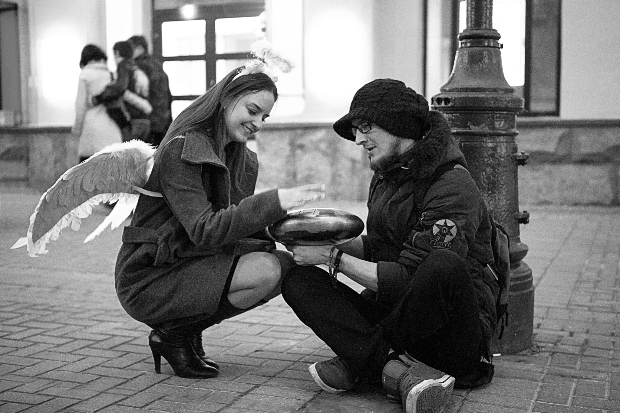 Canon EOS-1Ds Mark III sample photo. Meeting on the arbat street photography