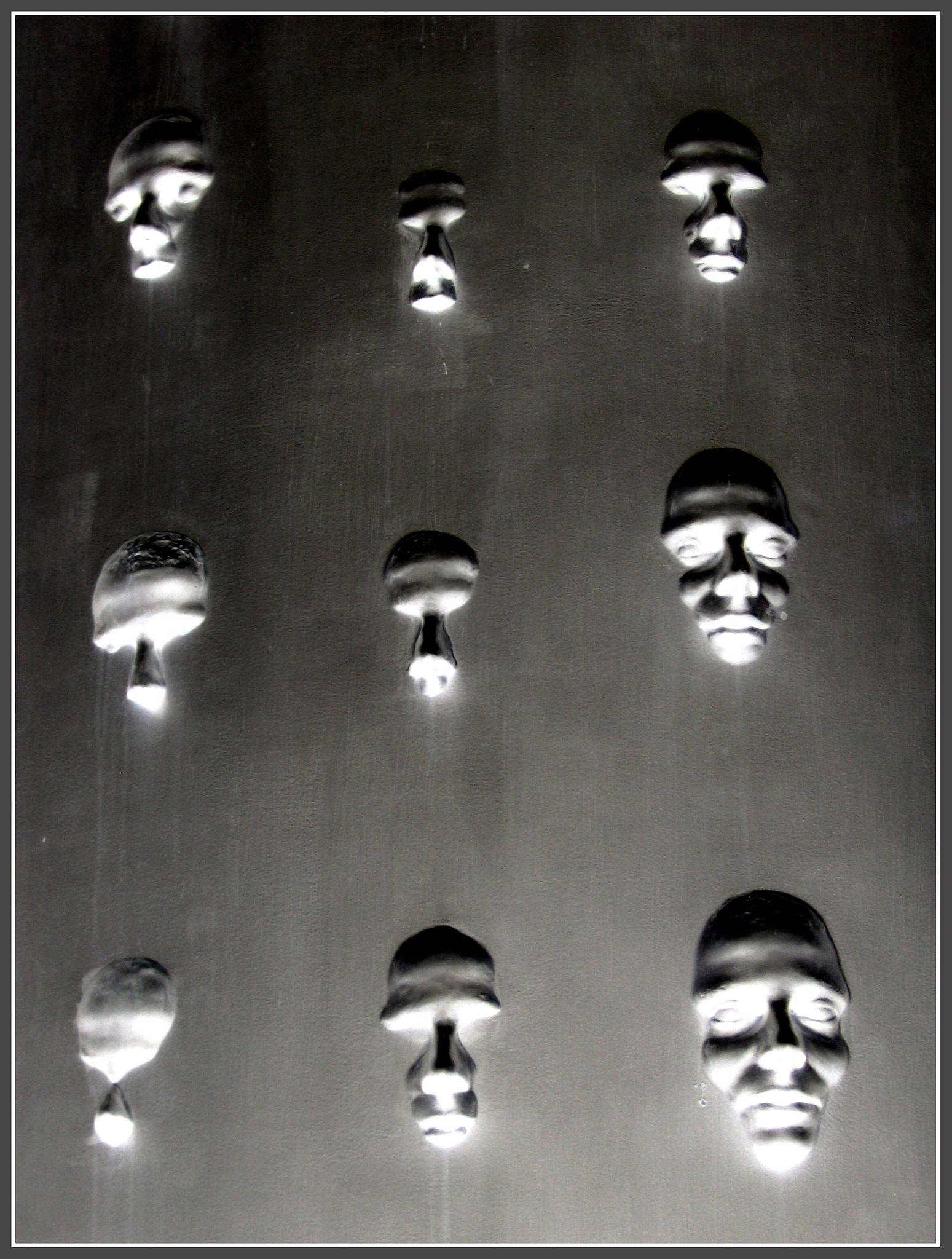 Canon DIGITAL IXUS 40 sample photo. Las otras caras de amberes - serie abstracts photography