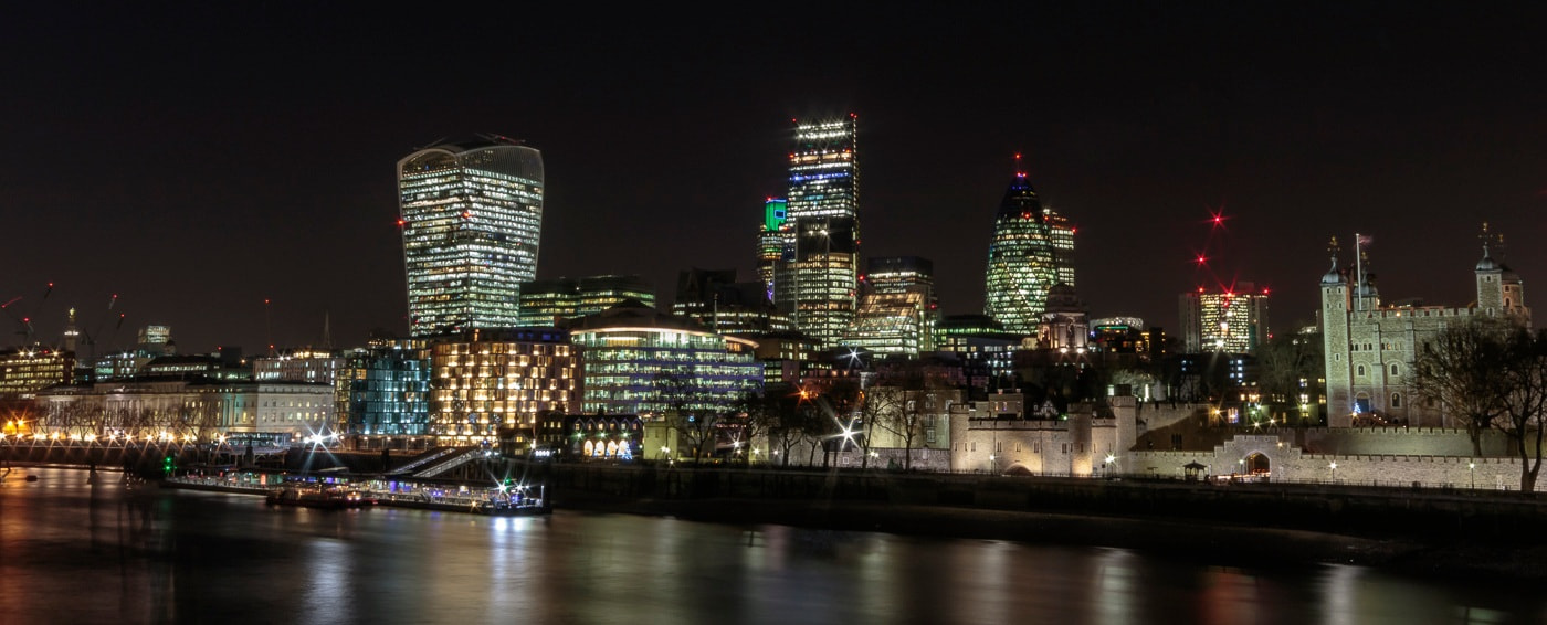 Sigma 10-20mm F4-5.6 EX DC HSM sample photo. London at night photography