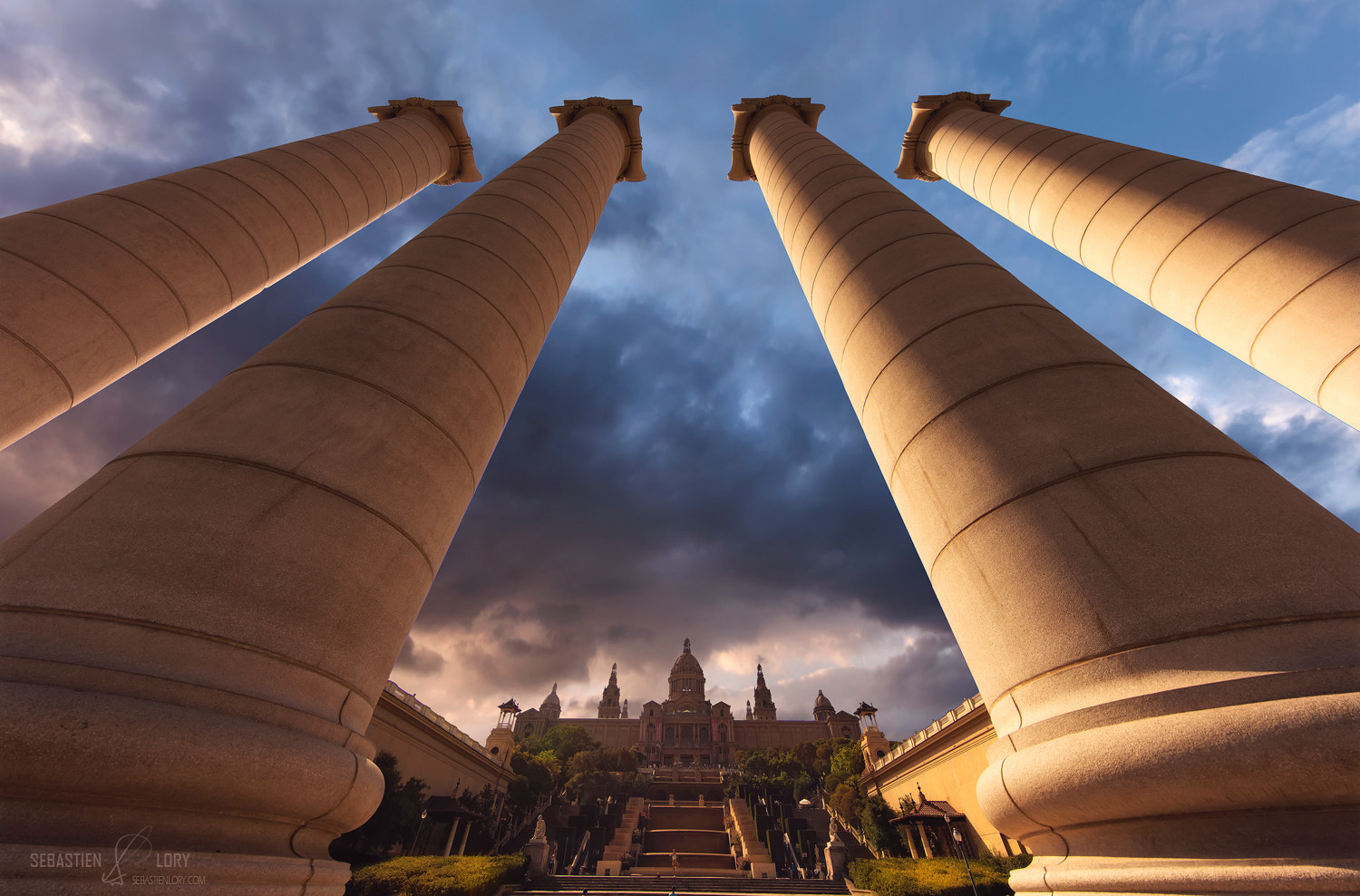 Canon EOS 5DS + Canon EF 11-24mm F4L USM sample photo. Montjuïc photography