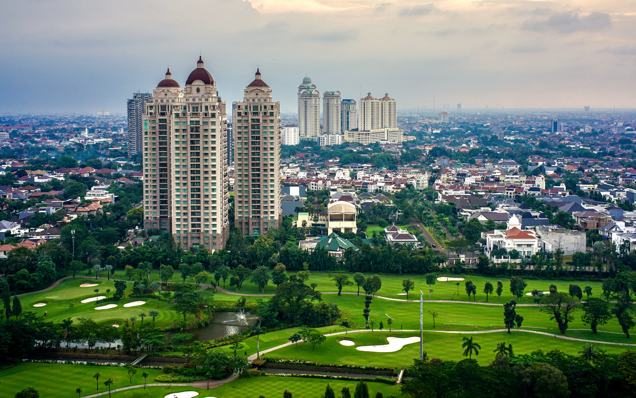 DT 40mm F2.8 SAM sample photo. From k22 bar fairmont hotel jakarta photography