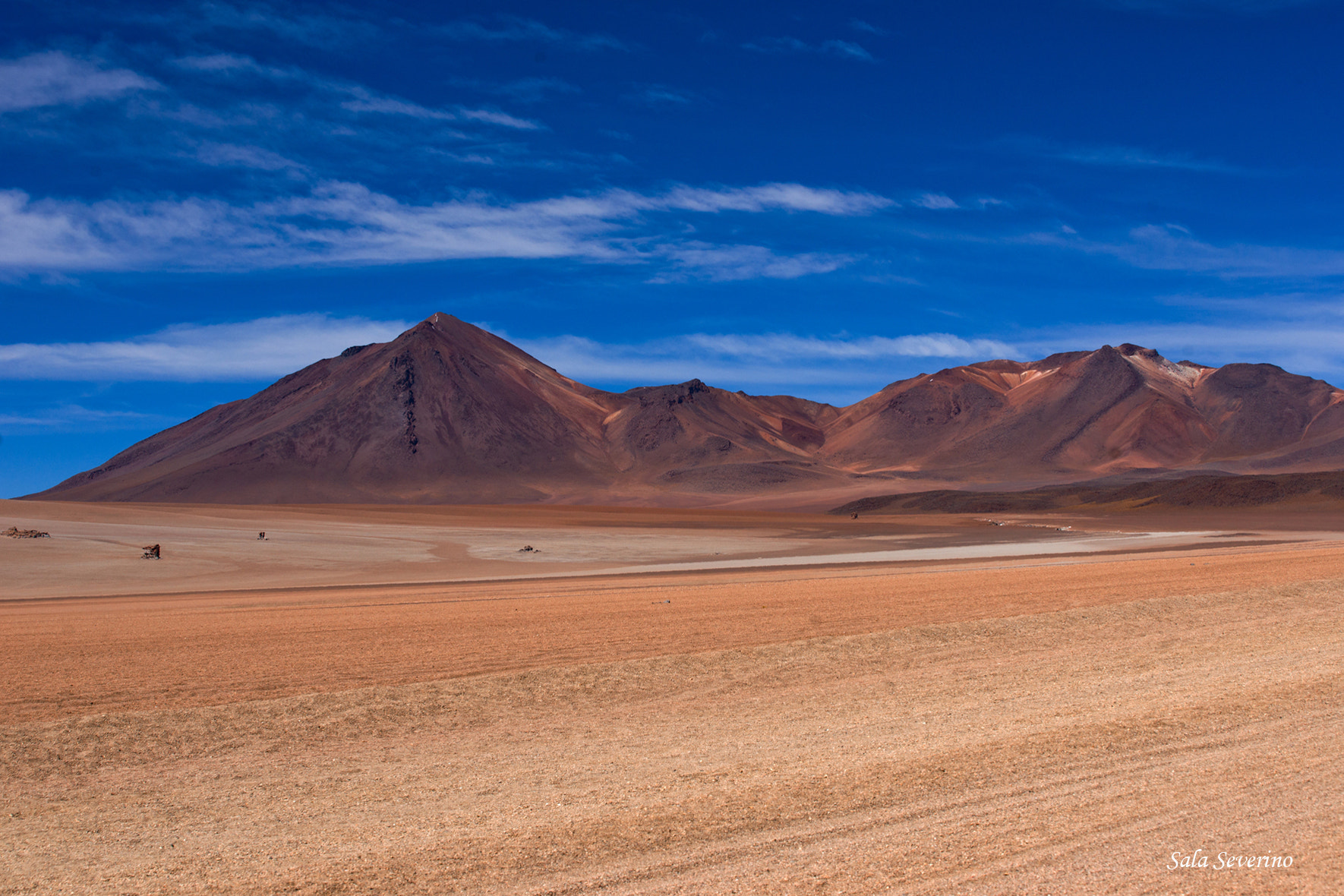 Minolta/Sony AF 70-200mm F2.8 G sample photo. Laguna hondo bolivia photography