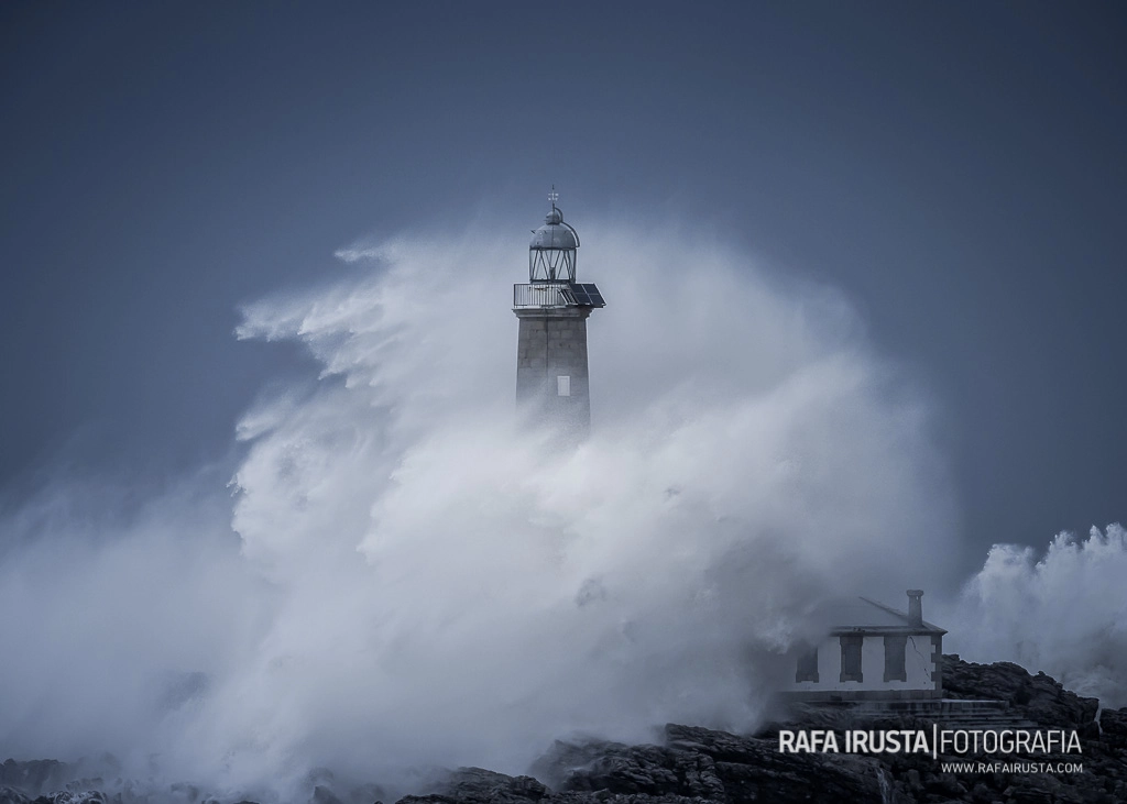 Canon EF 300mm F2.8L IS USM sample photo. Tormenta sobre mouro photography