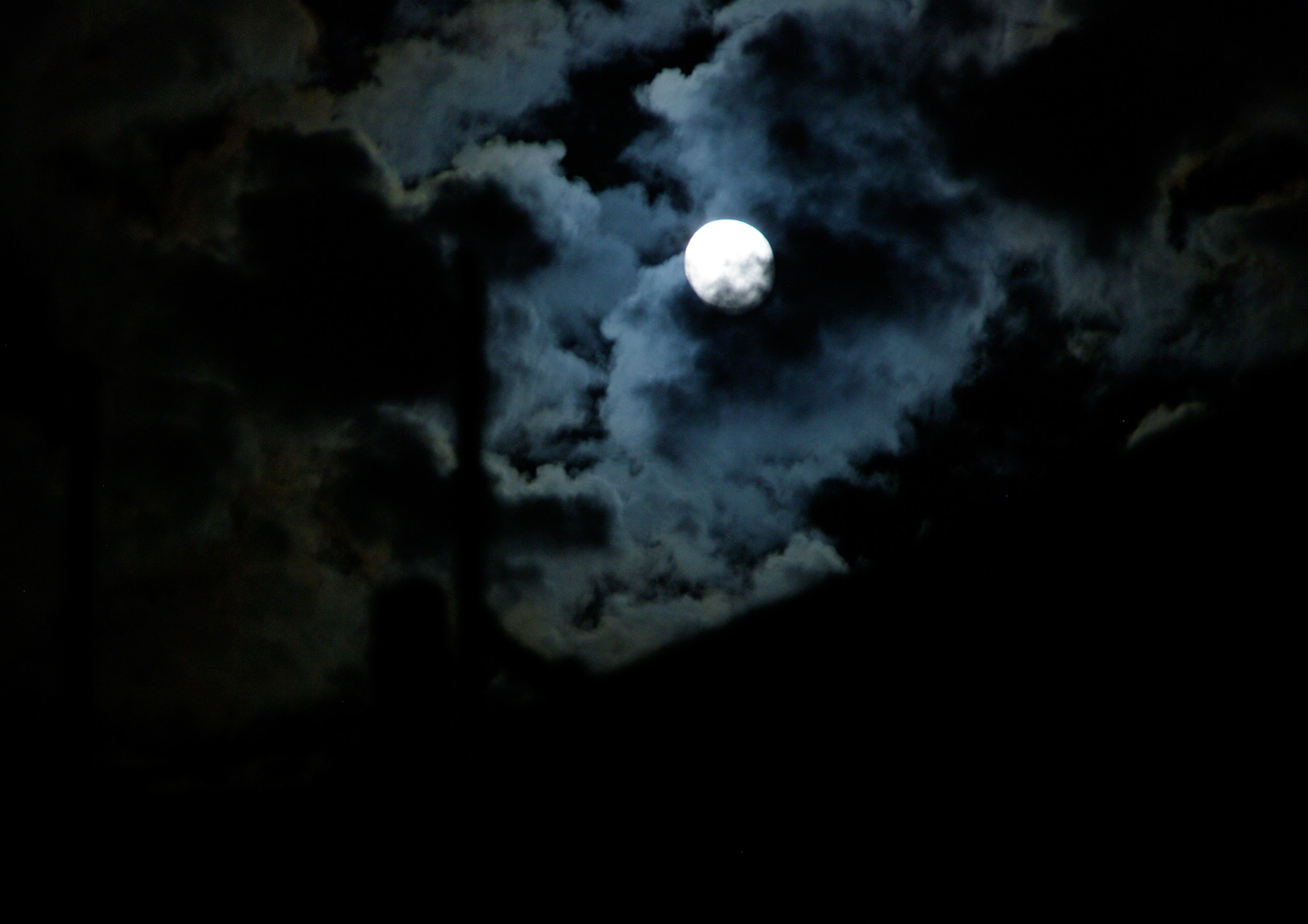Pentax K20D sample photo. File photography