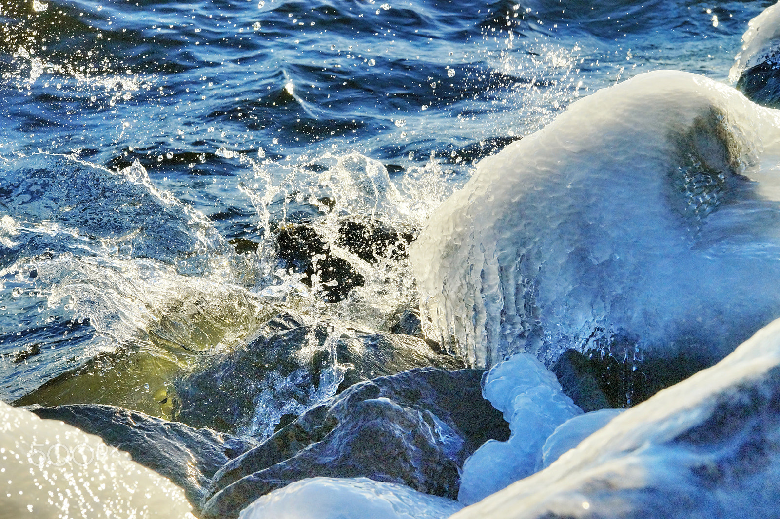 Sony a99 II + Tamron Lens (255) sample photo. Freezing point photography