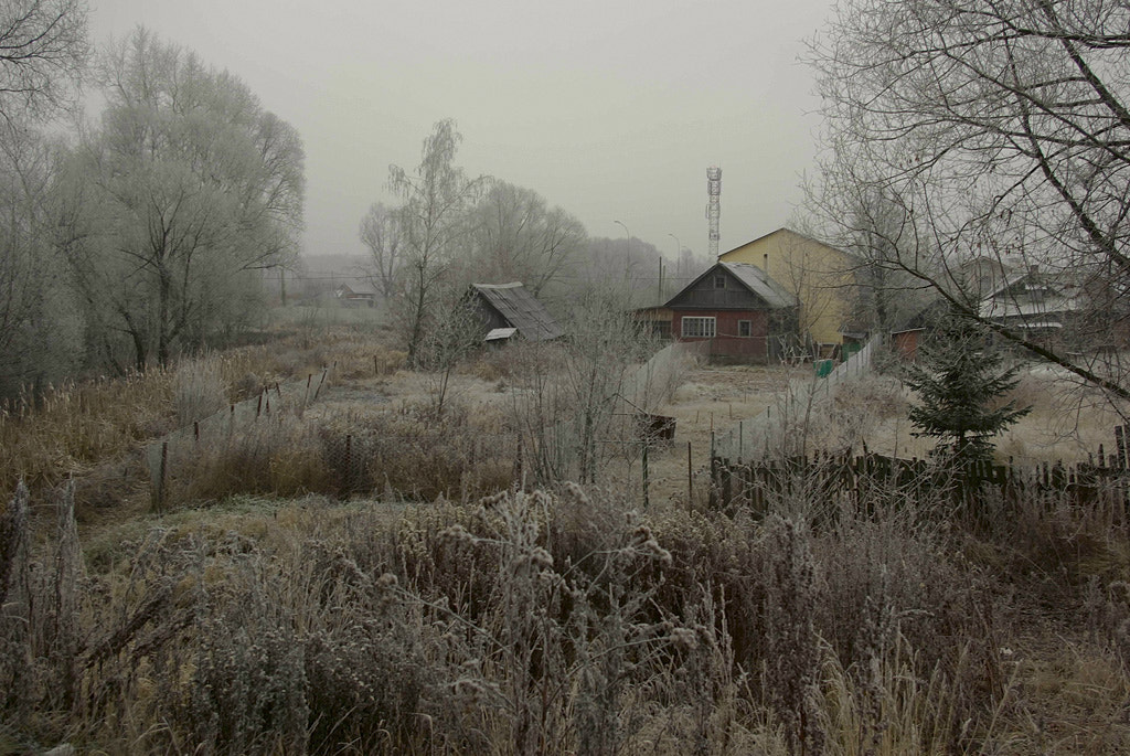 Pentax K10D sample photo. Moscow village. photography